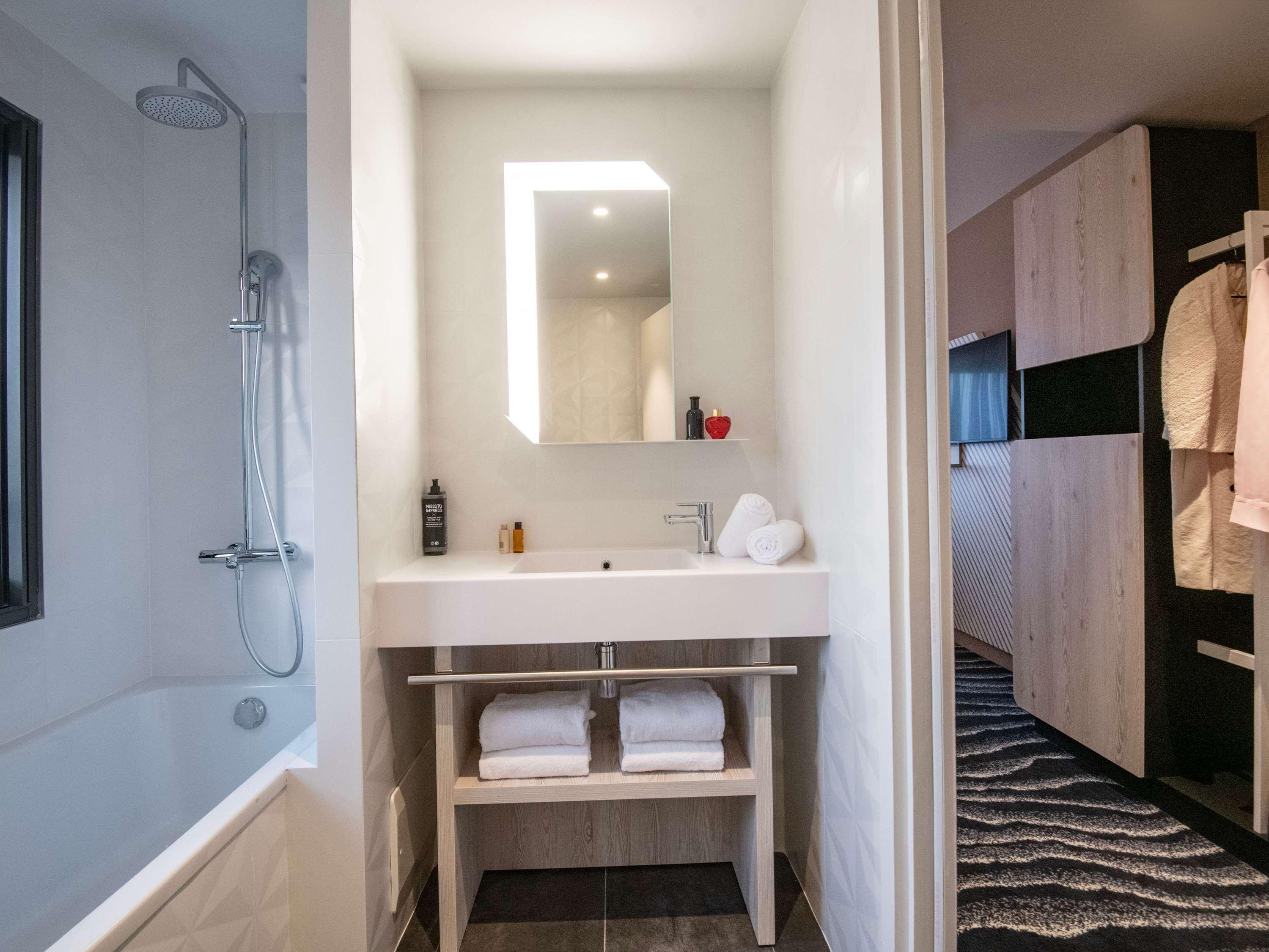 Family Room Sea View with Balcony