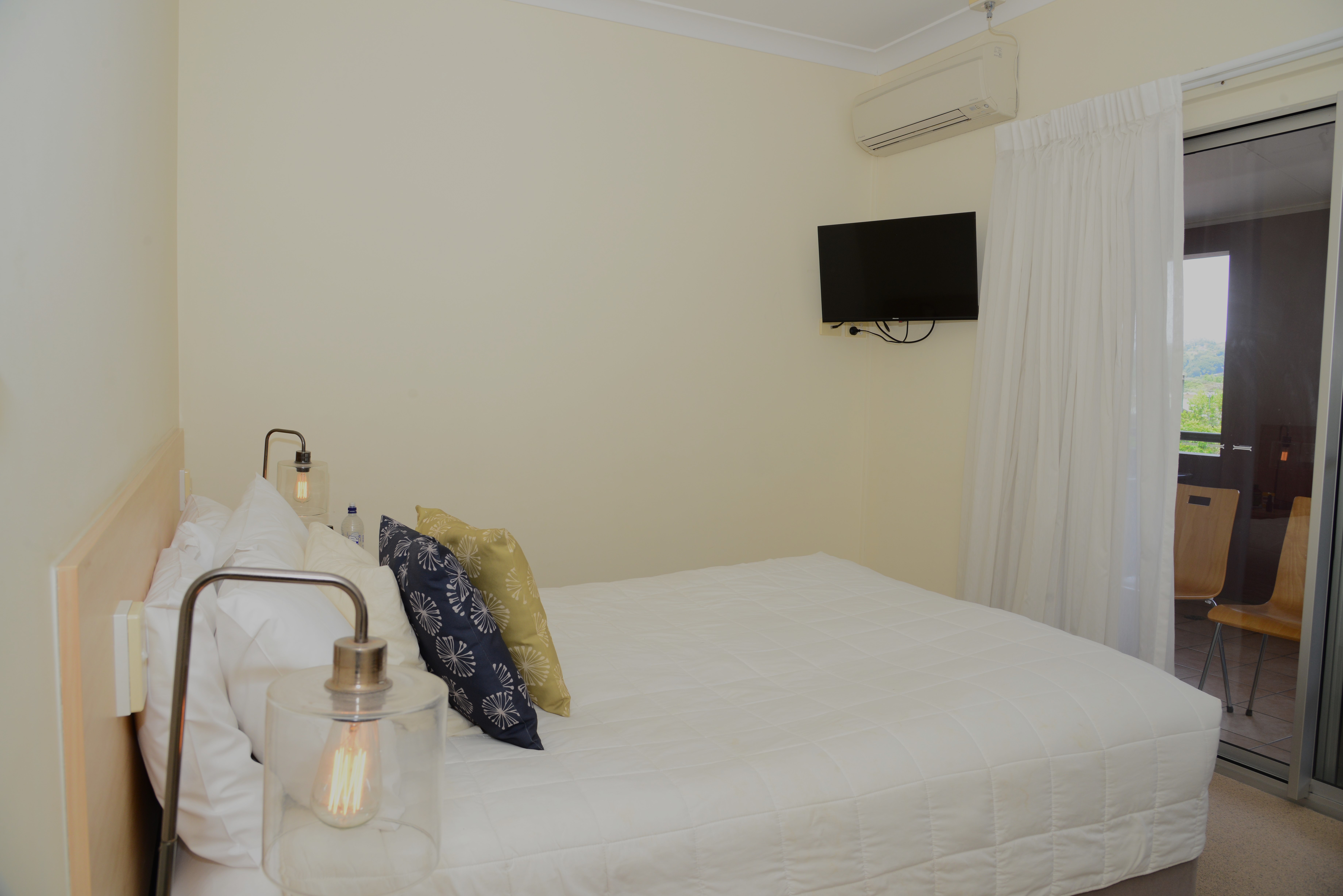 Apartment Two Bedrooms One Bathroom