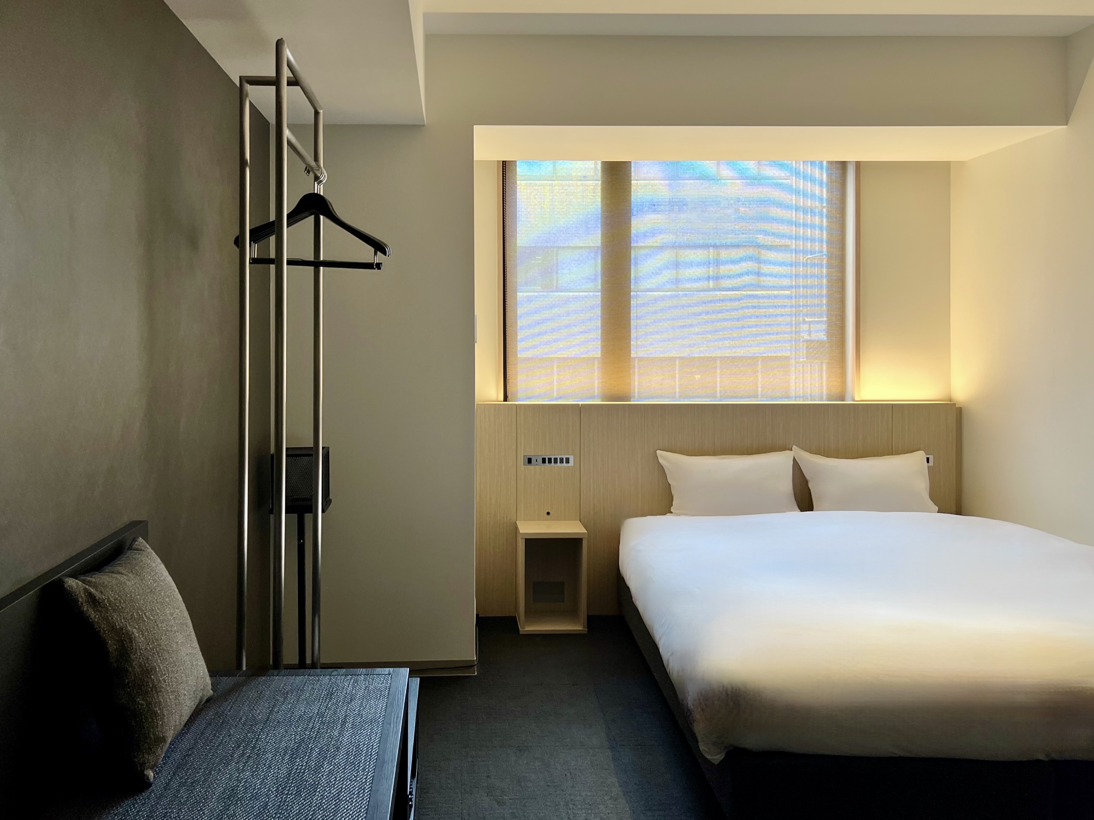 Double Queen Size Bed