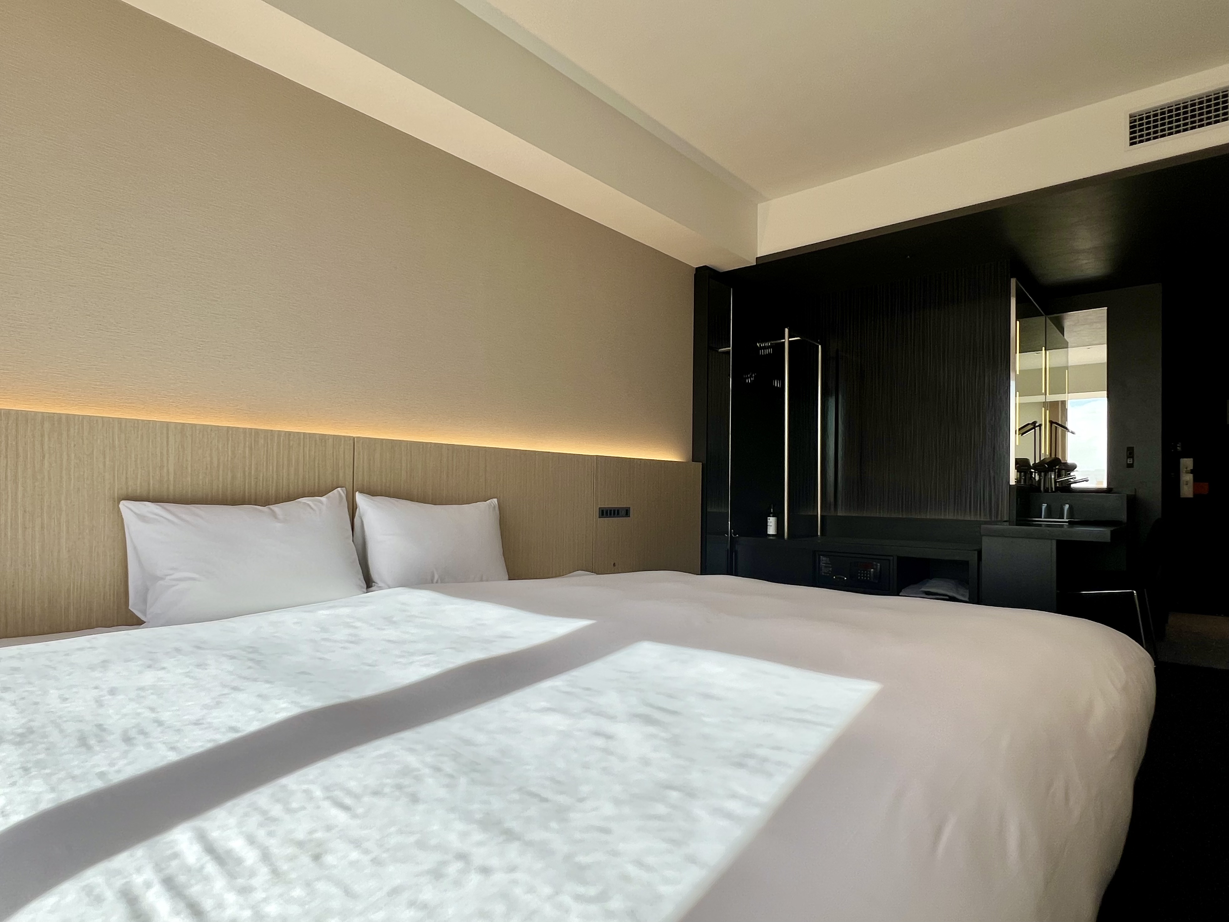 Double King Size Bed