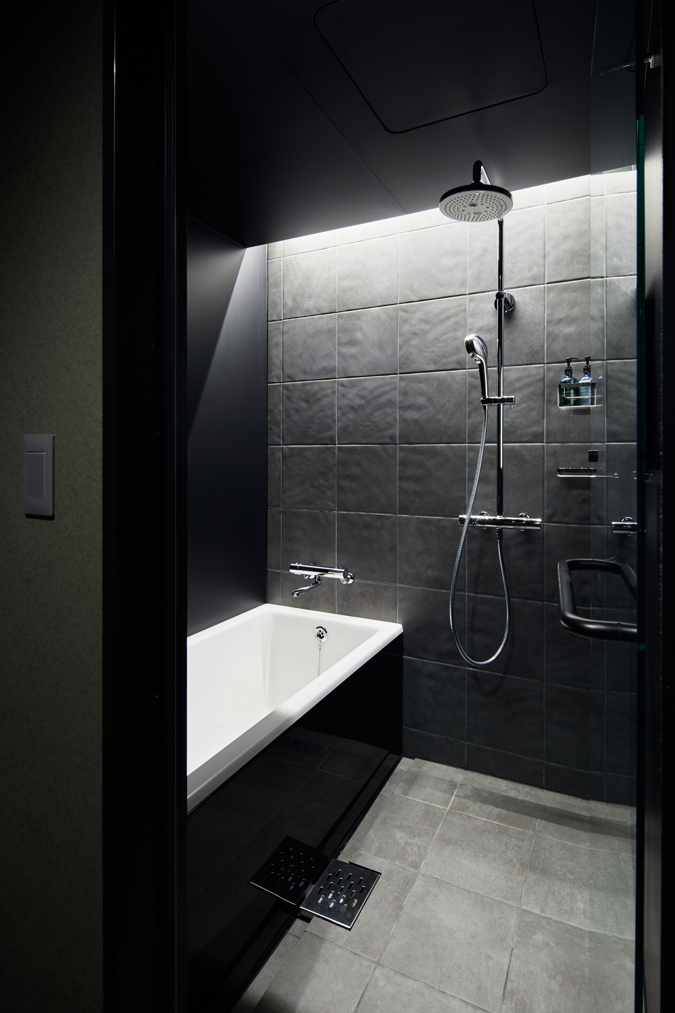 Quadruple Non Smoking