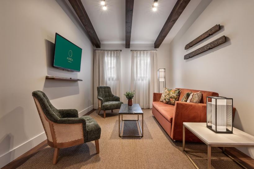 Junior Suite with Views