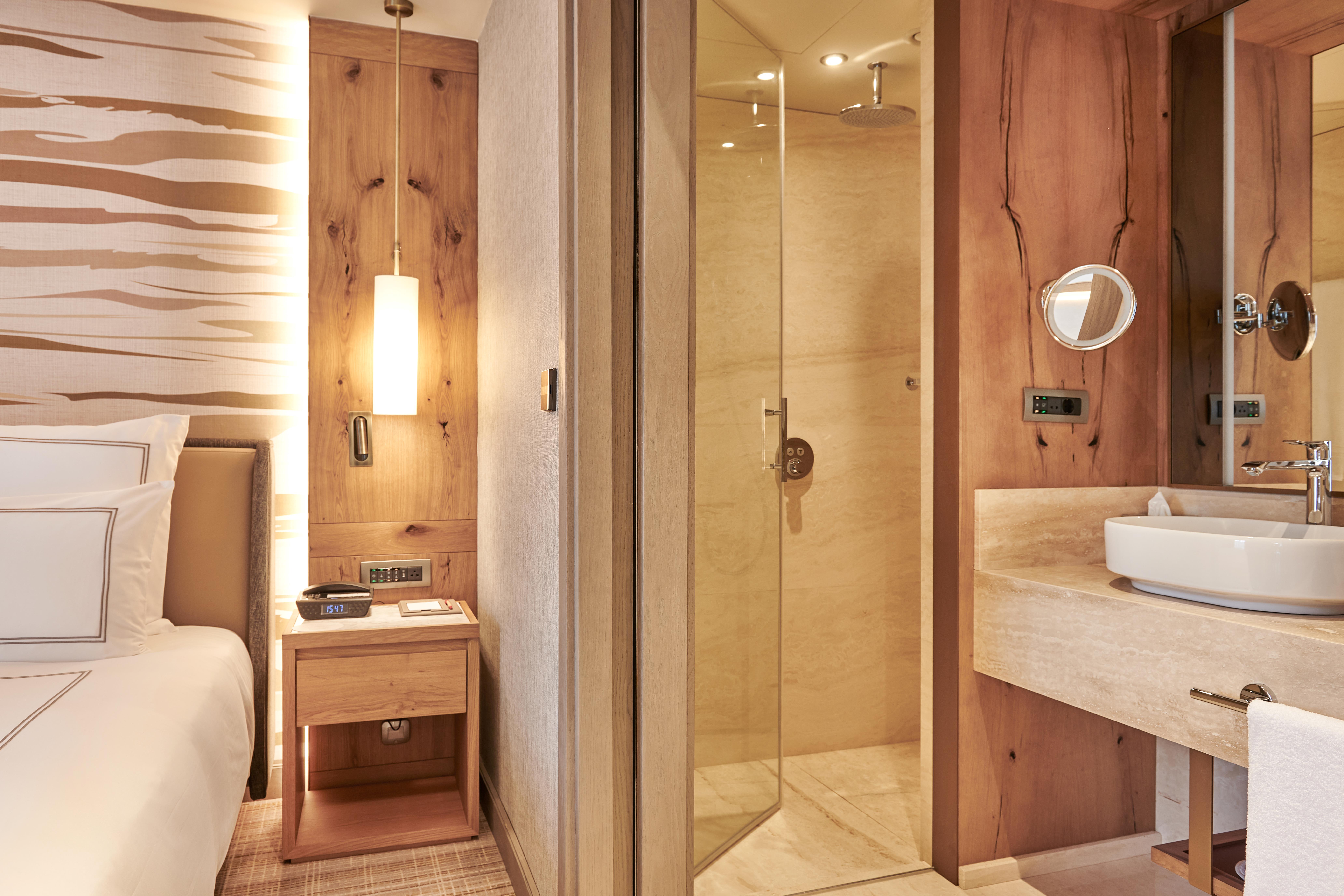 Room Superior with Views