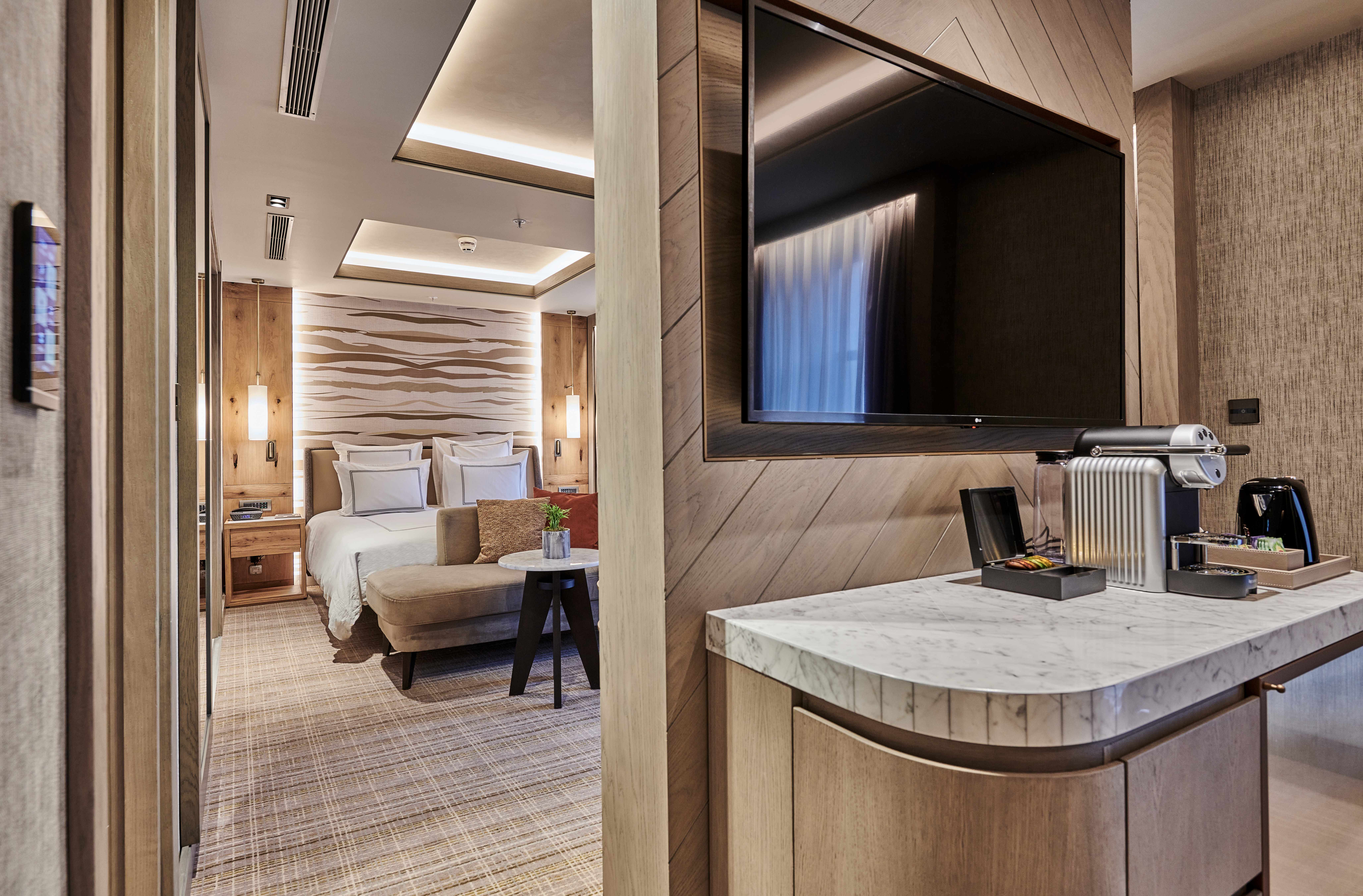 Suite Superior King Bed