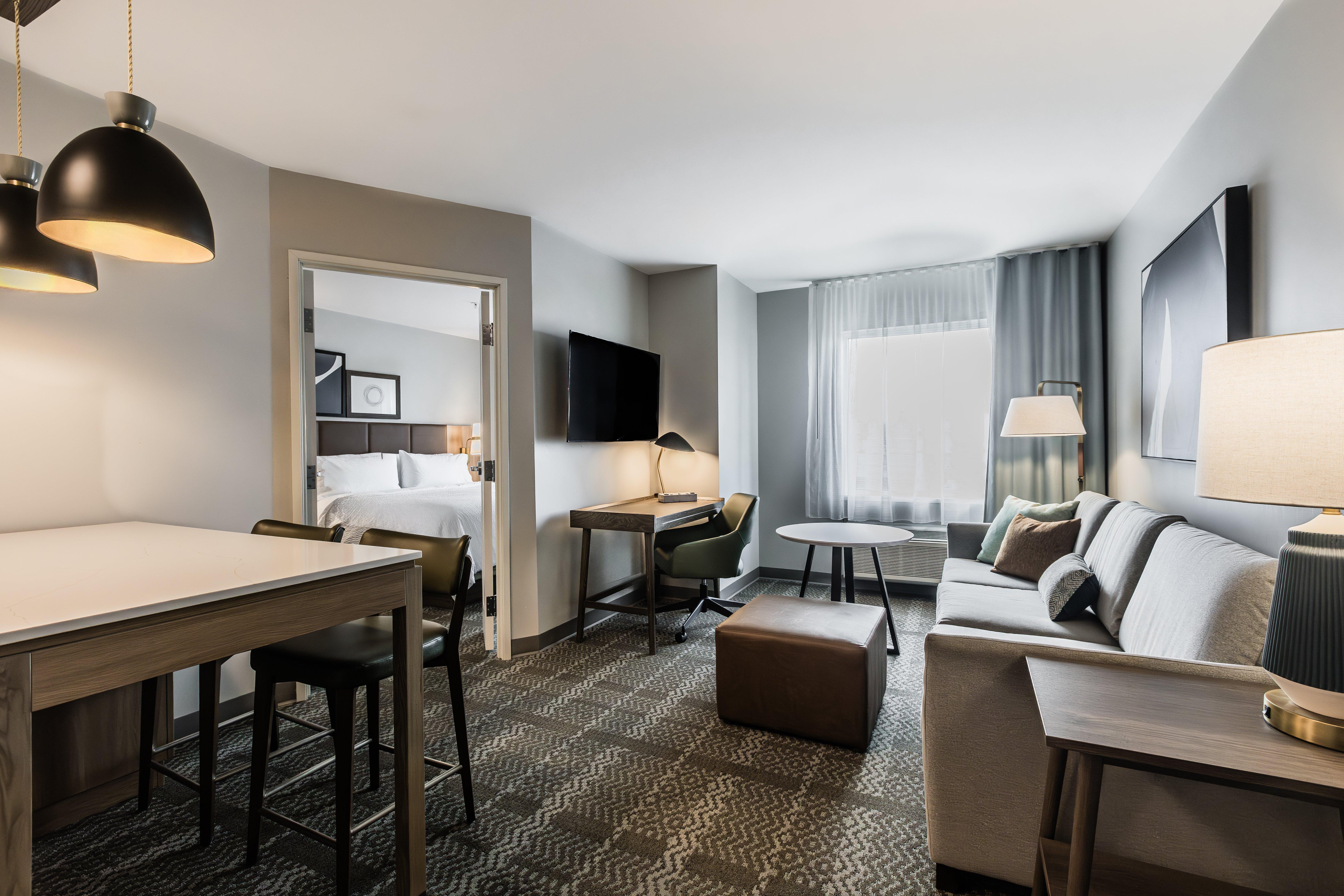 Suite with Kitchenette