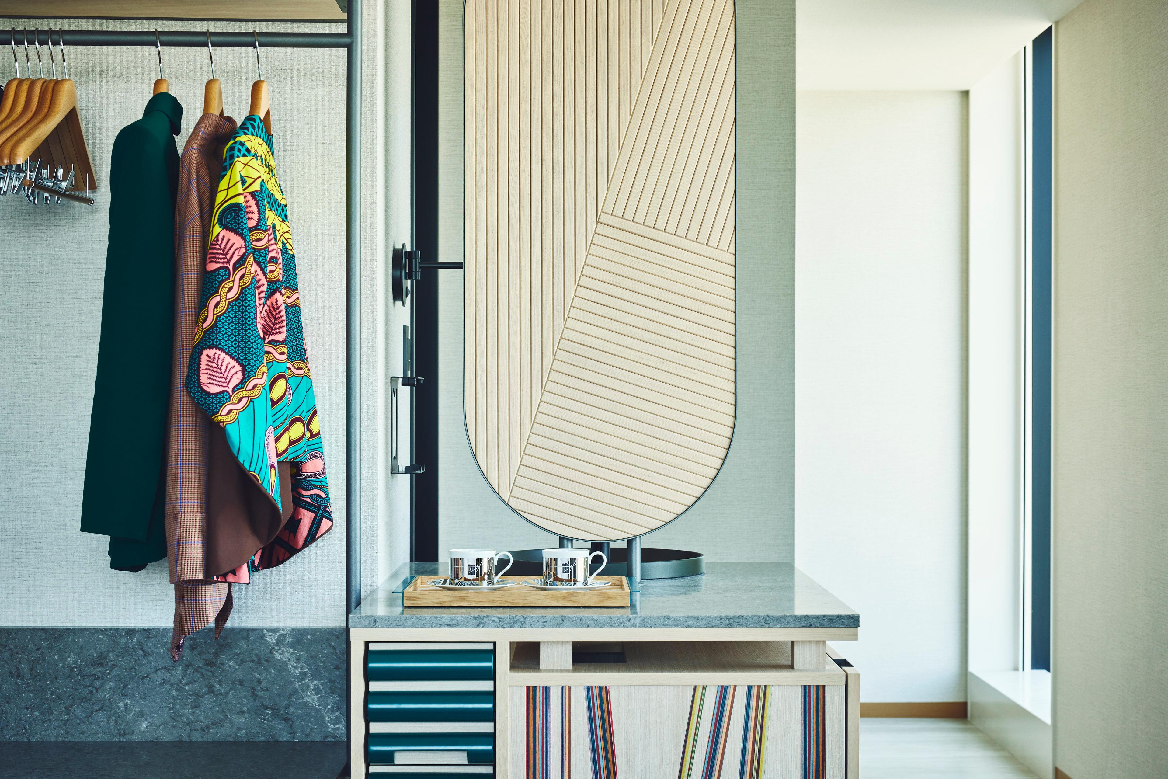 Double Queen Size Bed