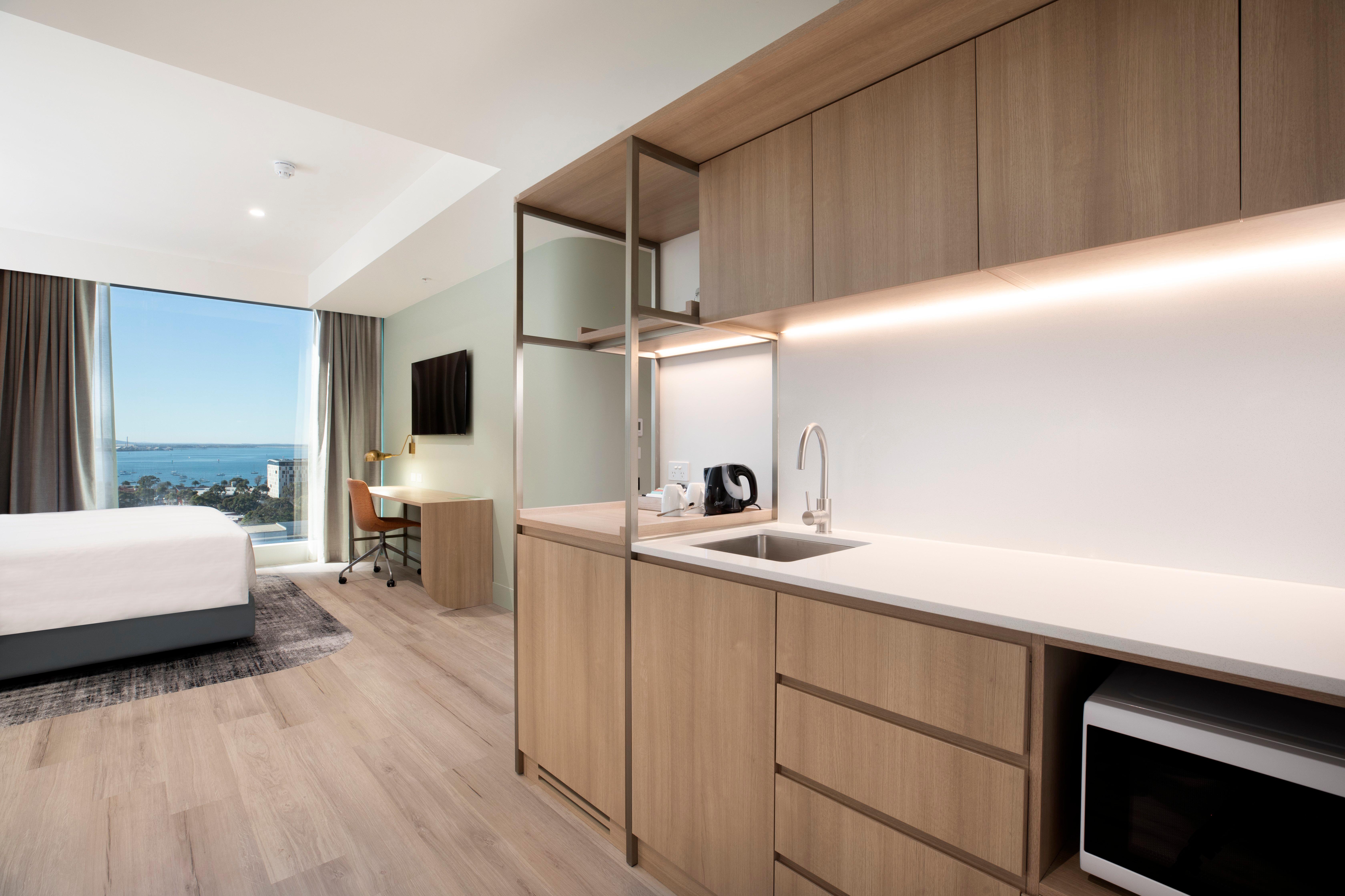 Suite with Kitchenette