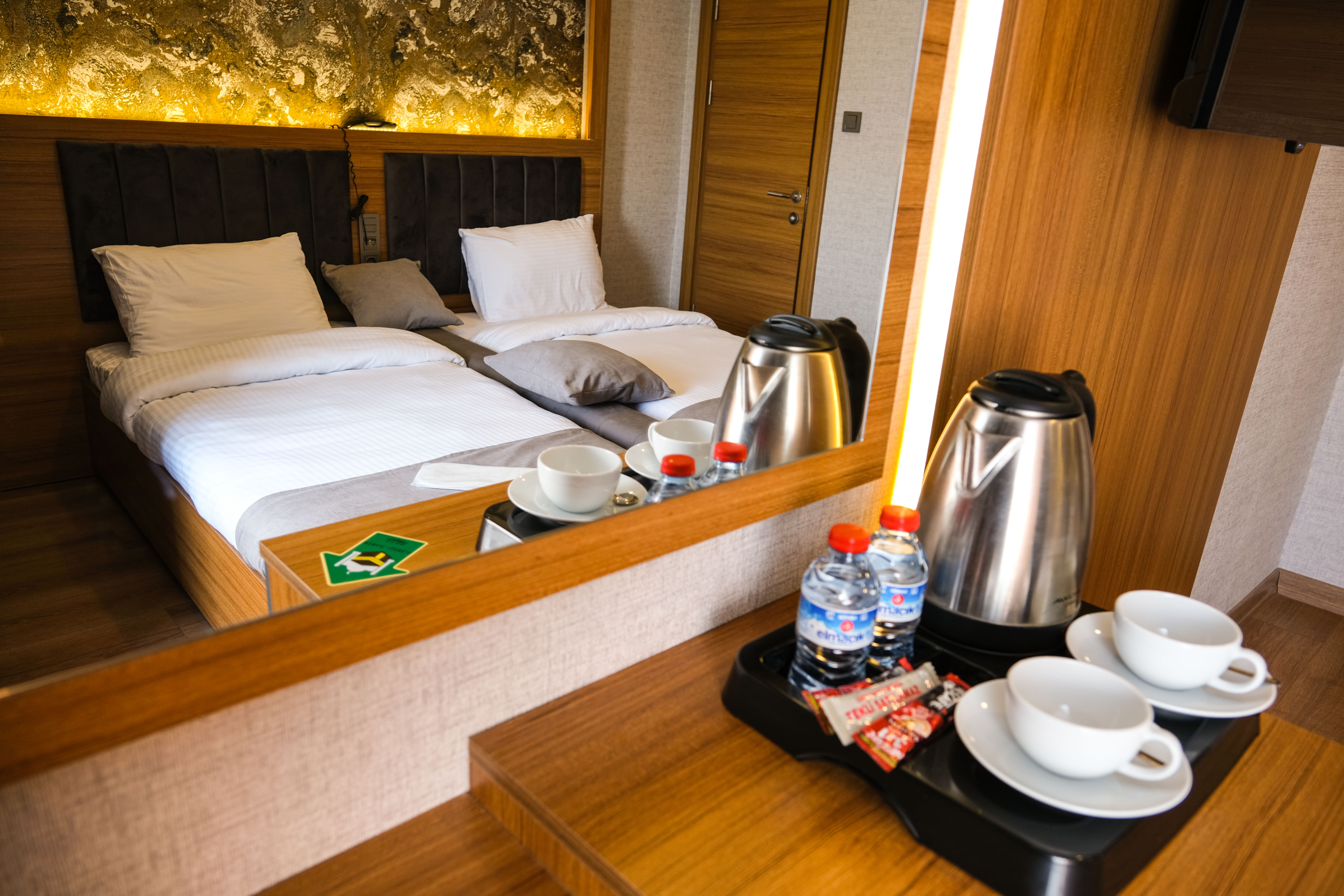 Double or Twin Standard