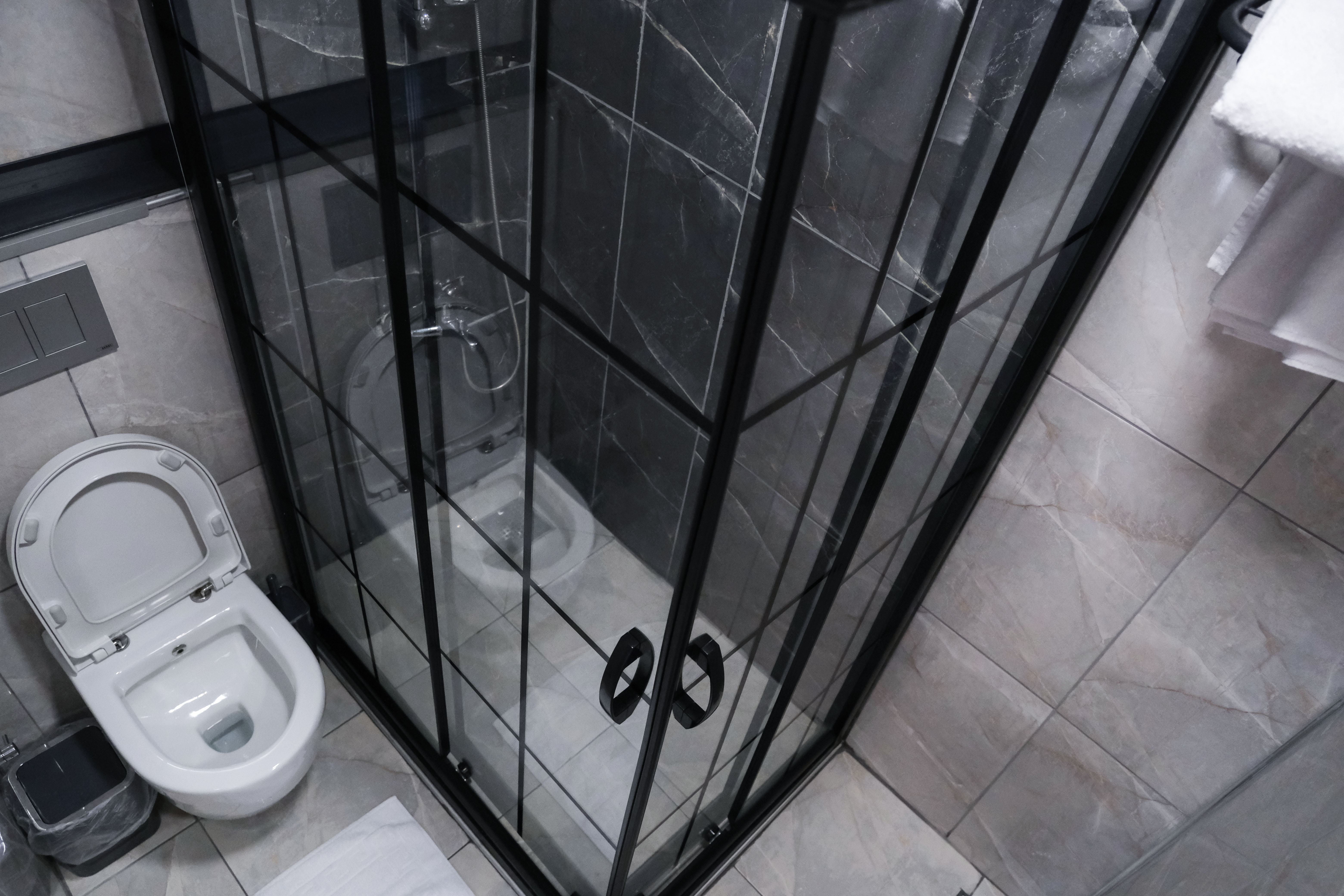 Double or Twin Standard