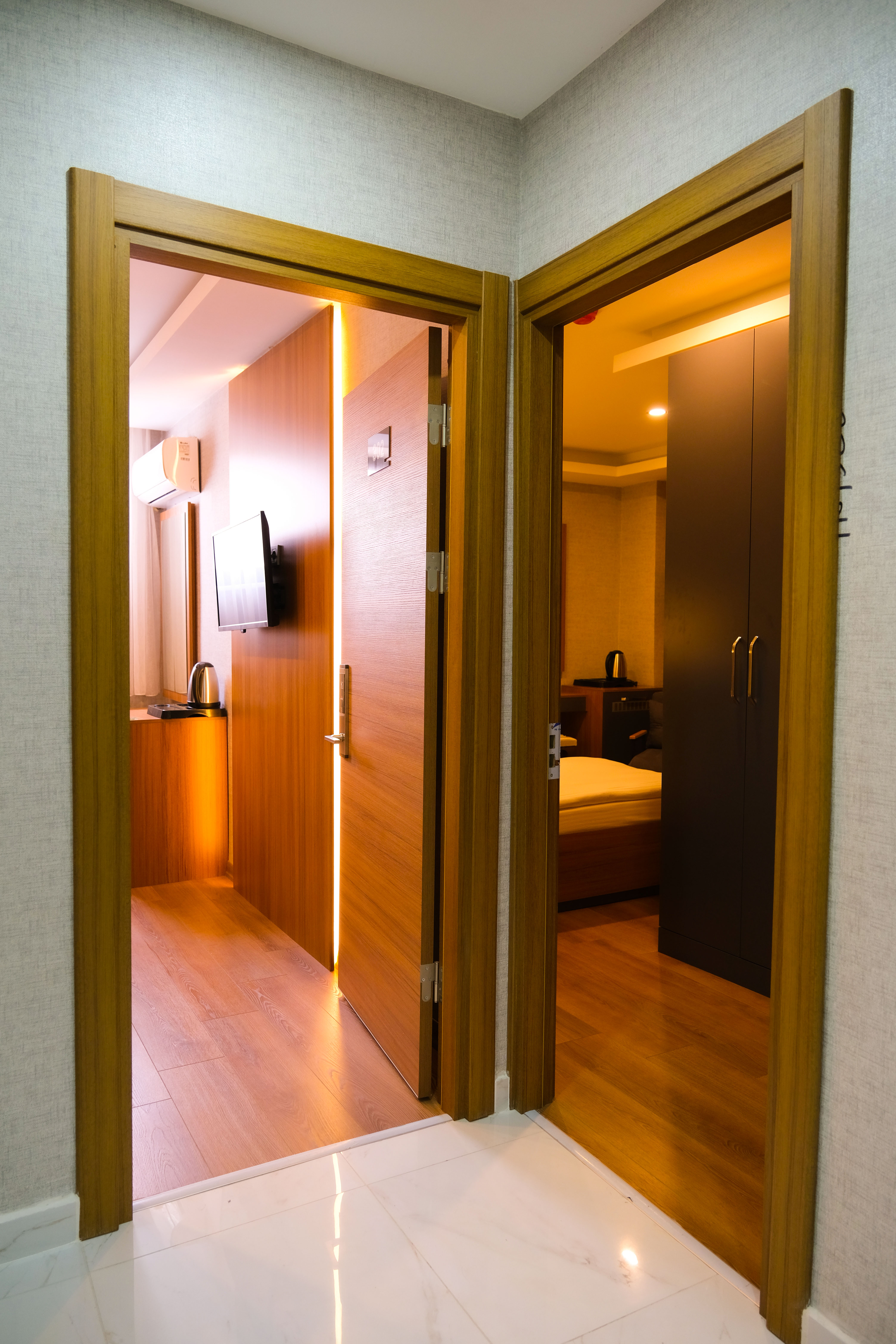 Double or Twin Standard