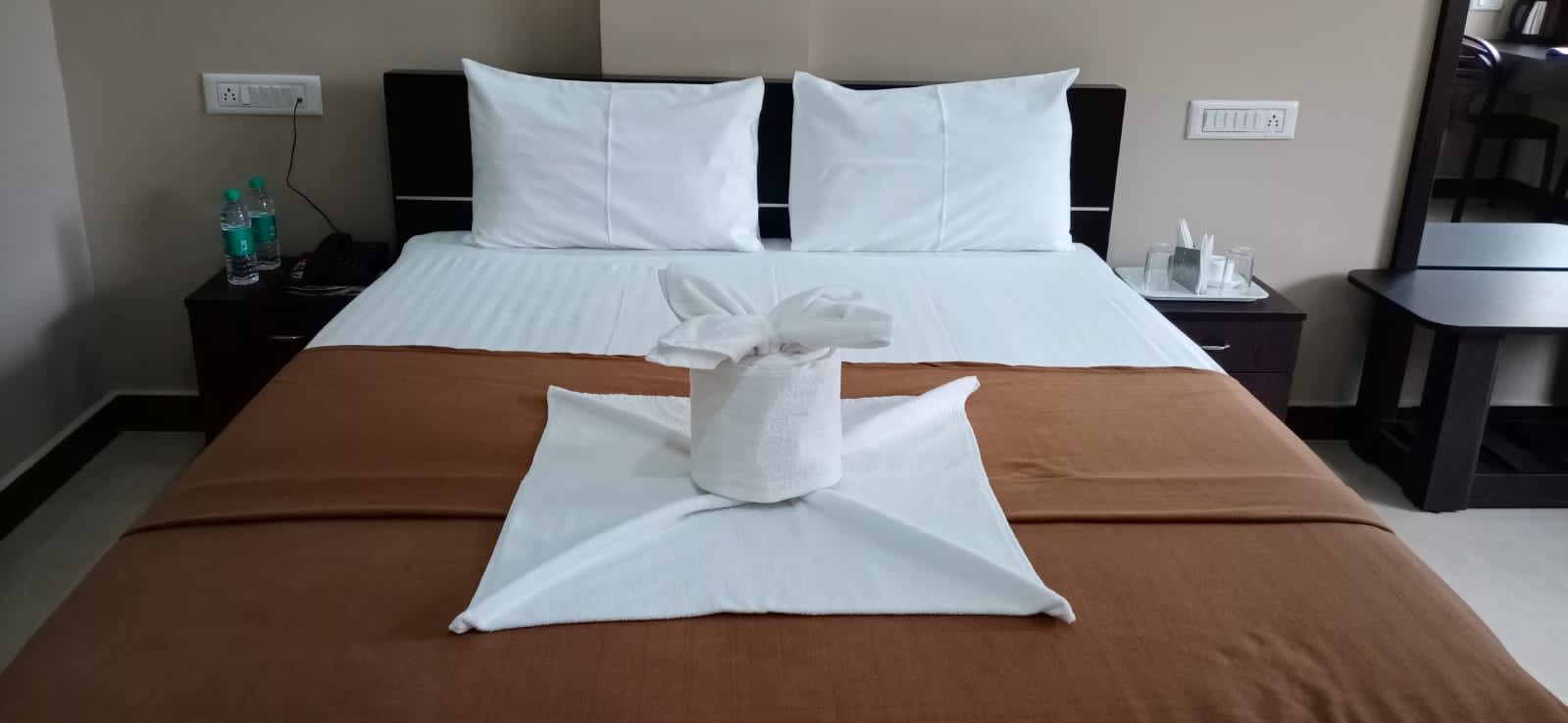 Double King Size Bed