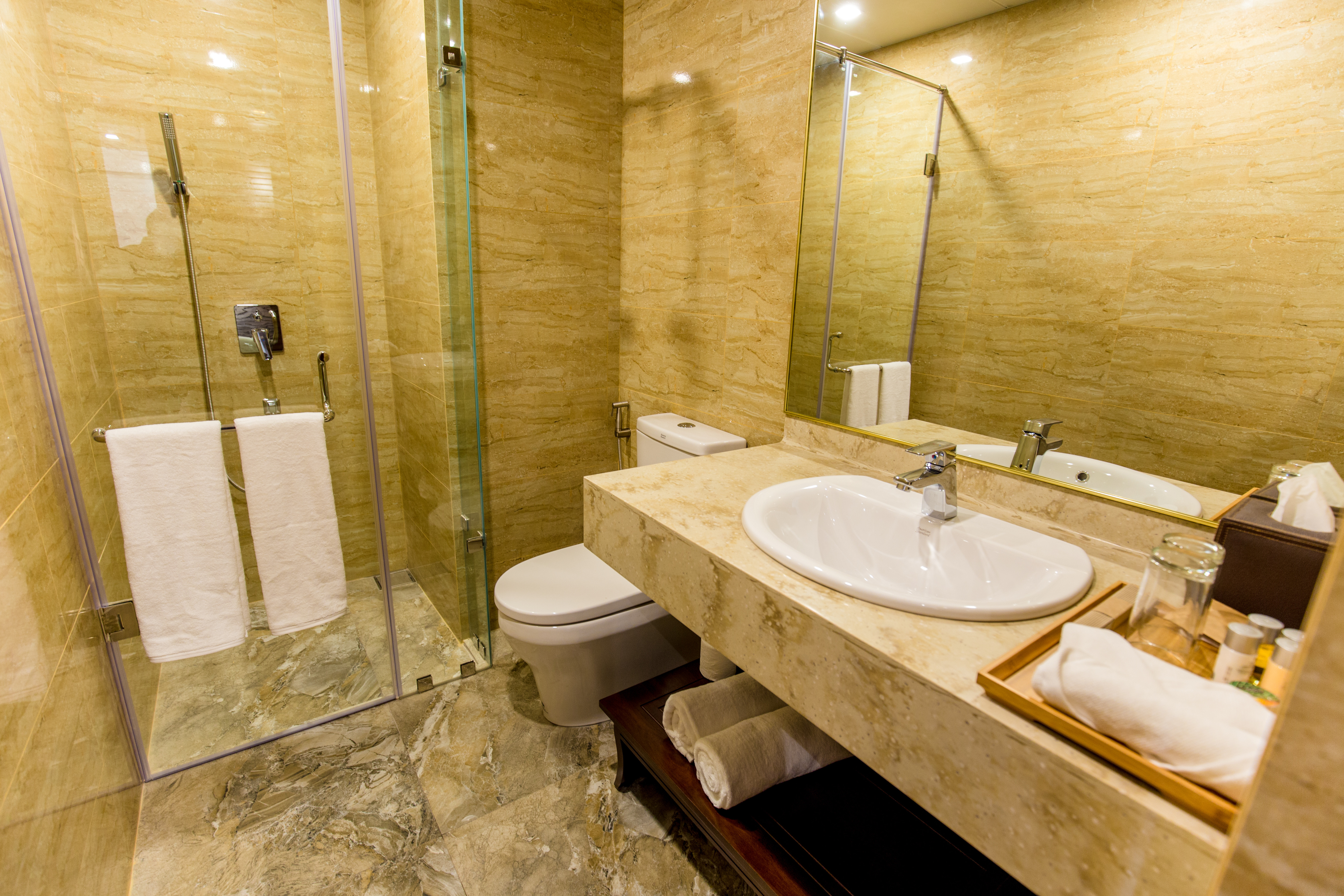 Double Superior King Bed