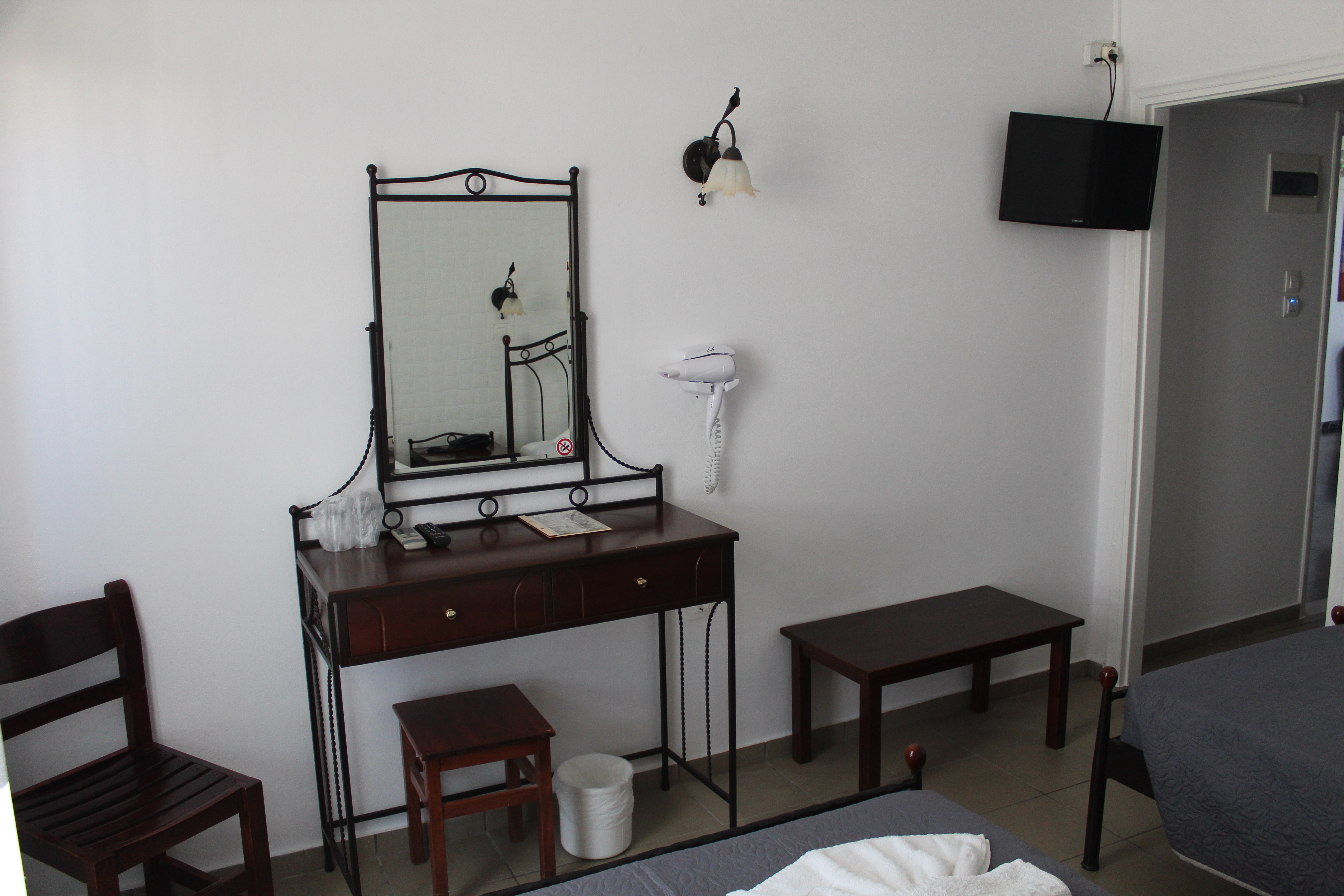 Double or Twin Side Sea View