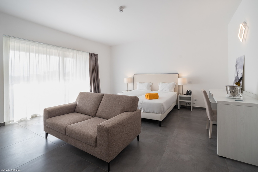 Triple Deluxe Executive