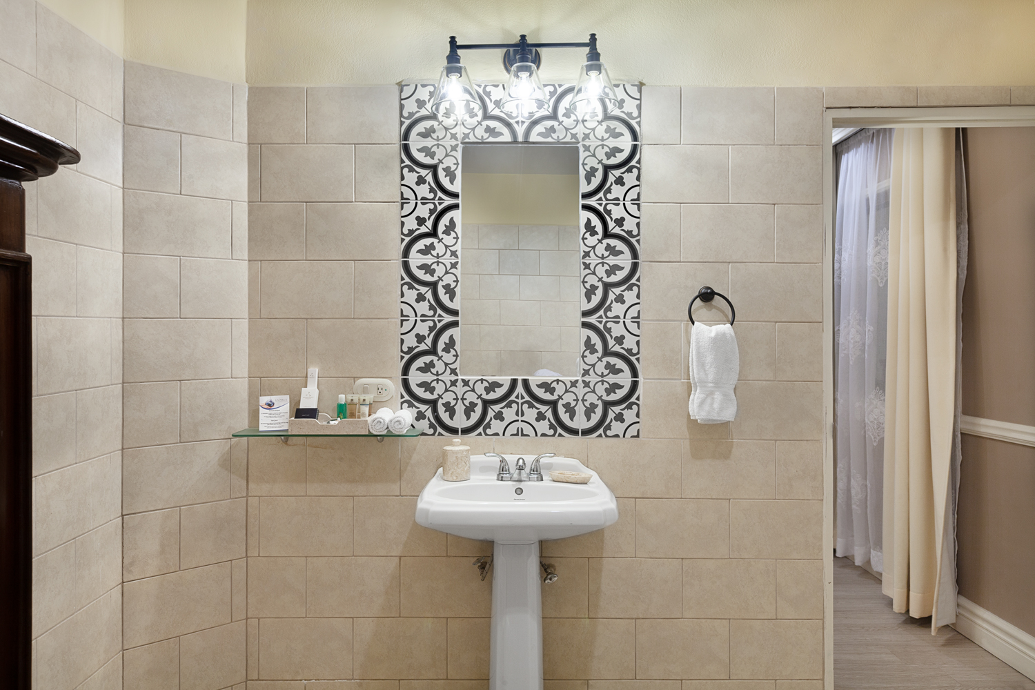 Double King Size Bed