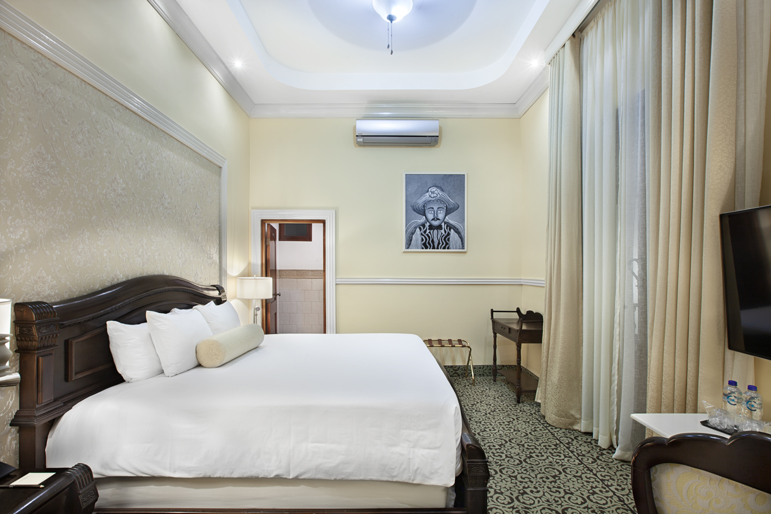 Double King Size Bed