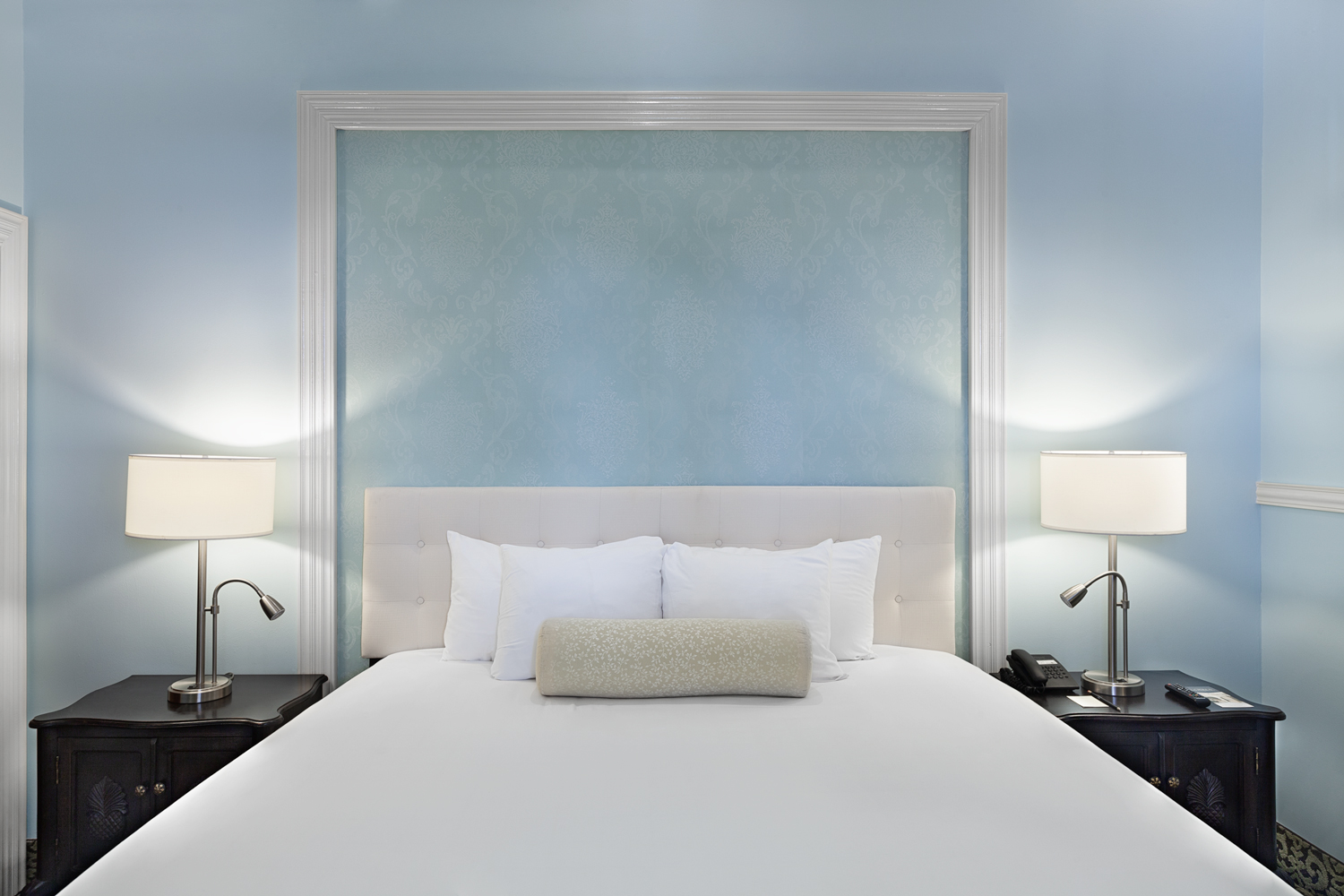 Double King Bed Non Smoking