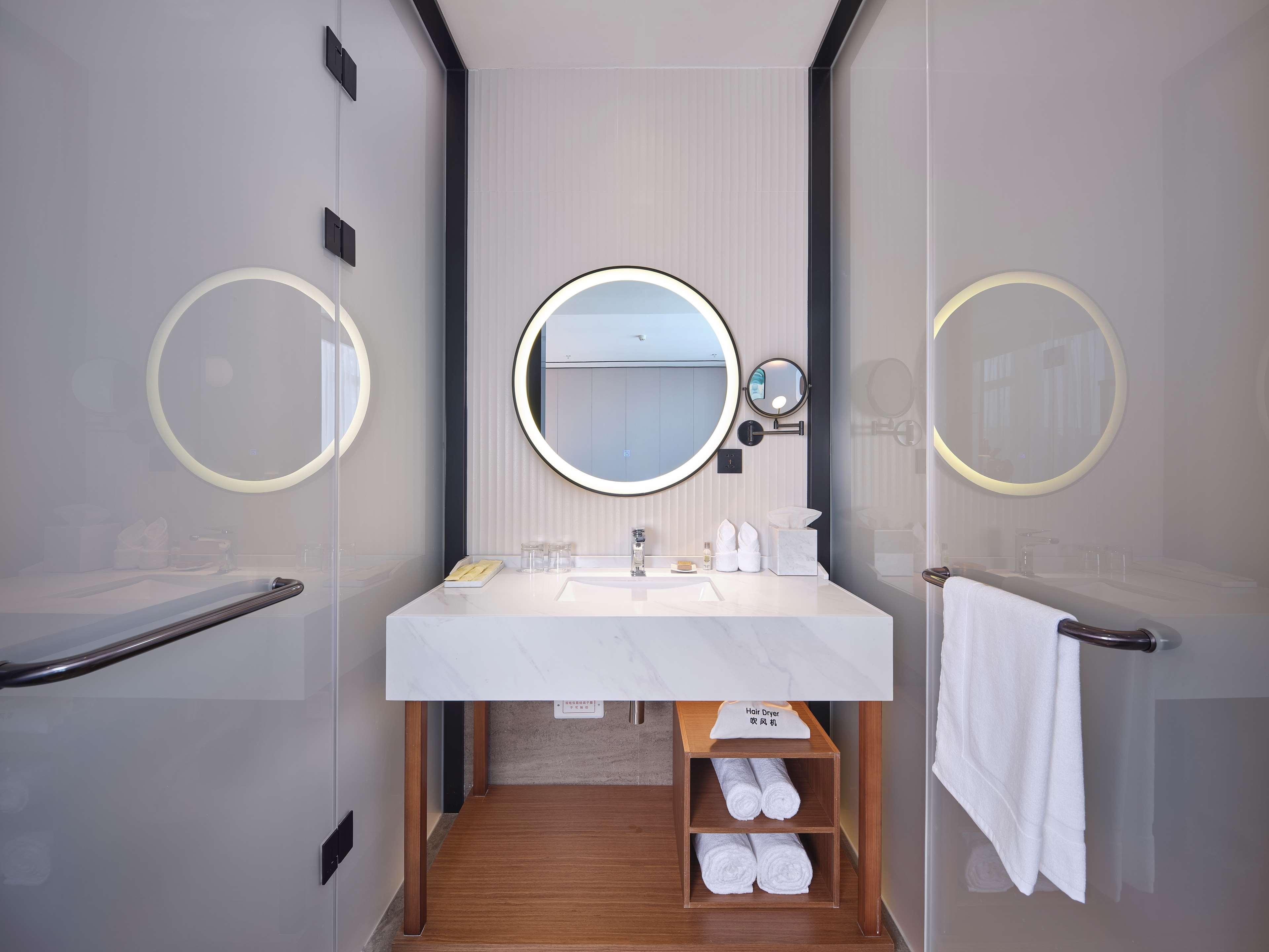 Double Superior King Bed