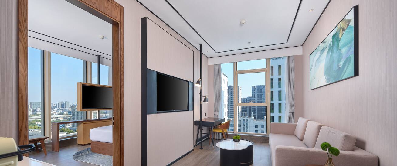 Junior Suite King Size Bed