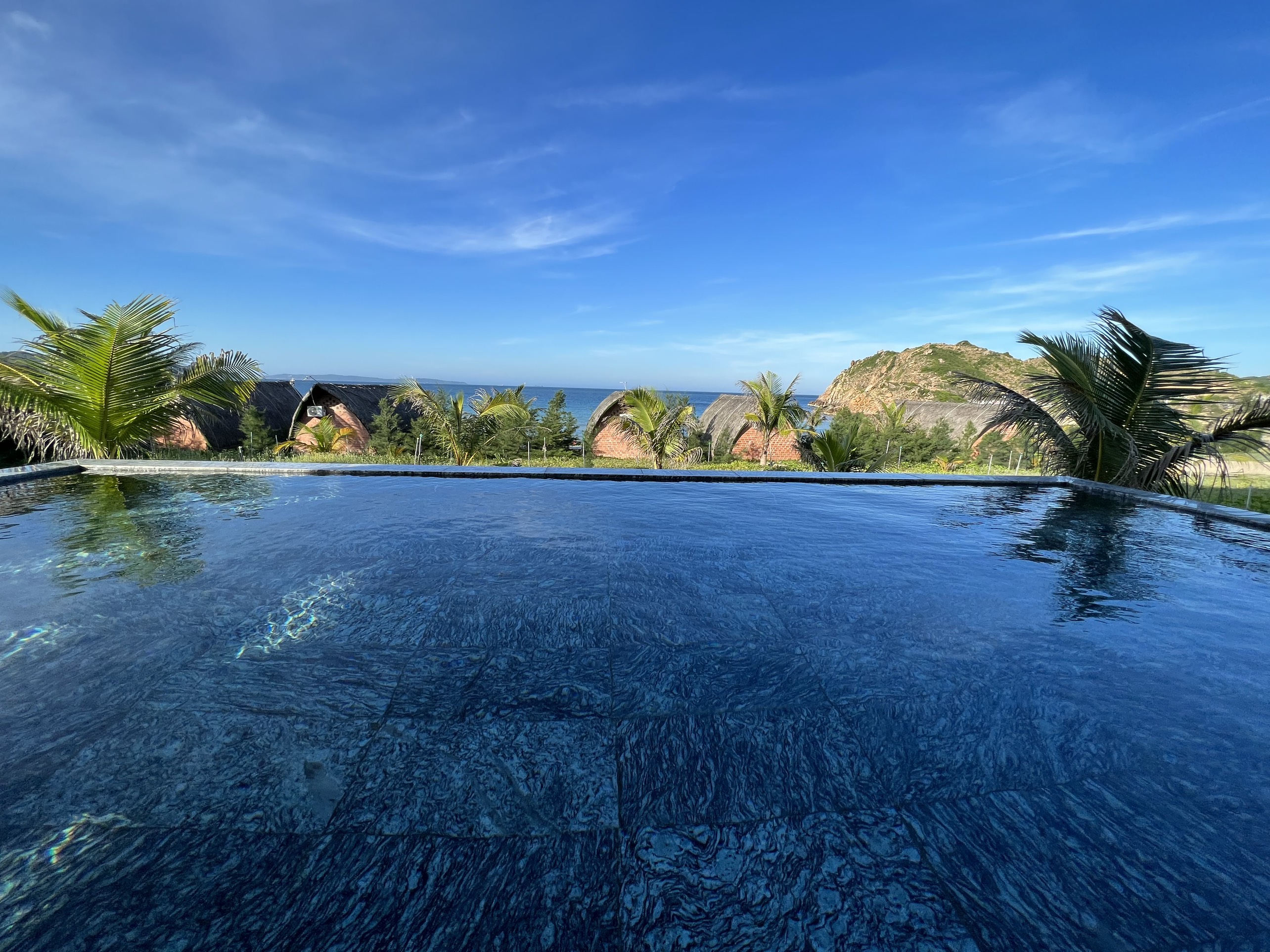 Villa Six Bedrooms Three Bathrooms