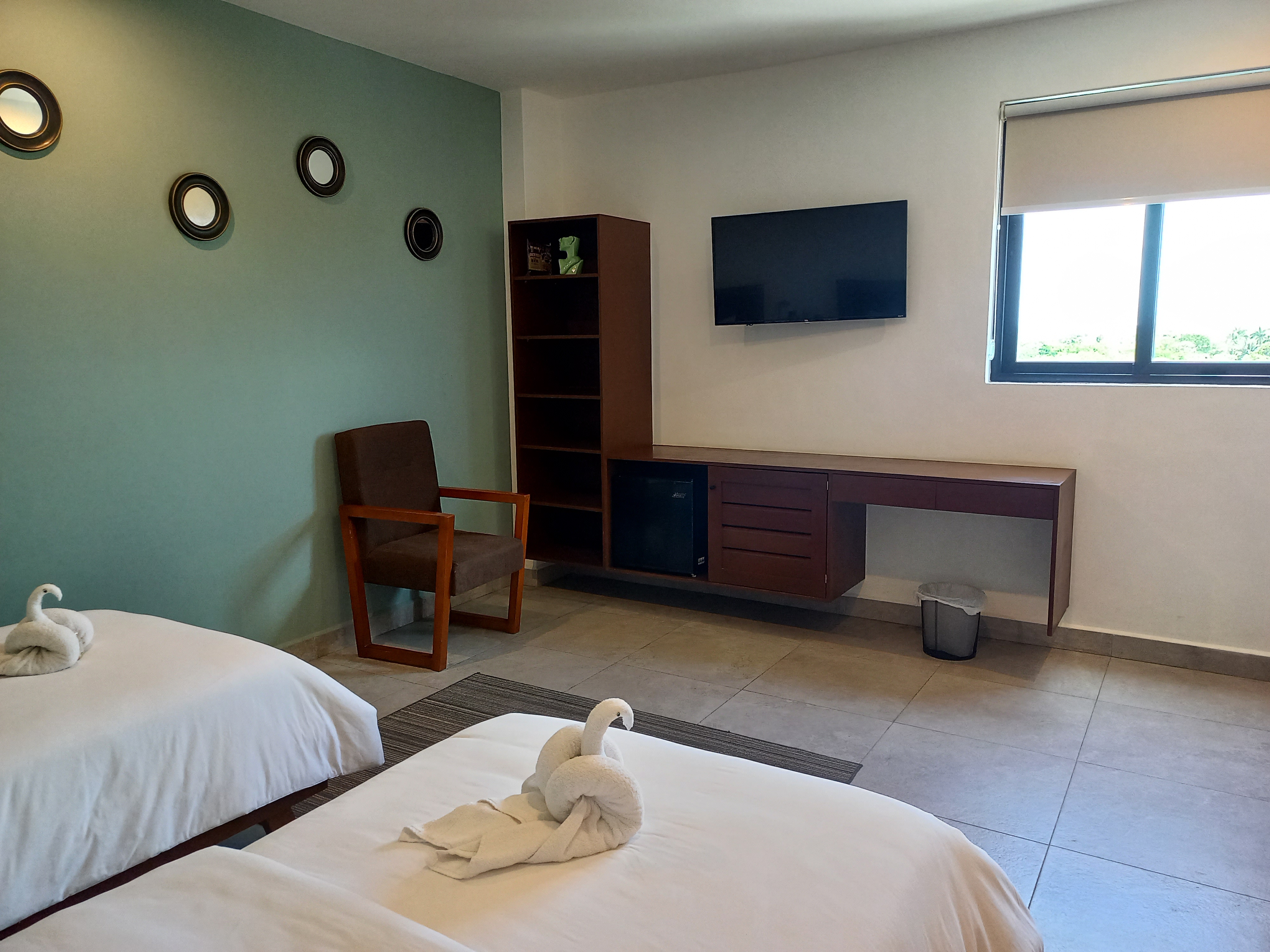 Double Deluxe Two Bedroom