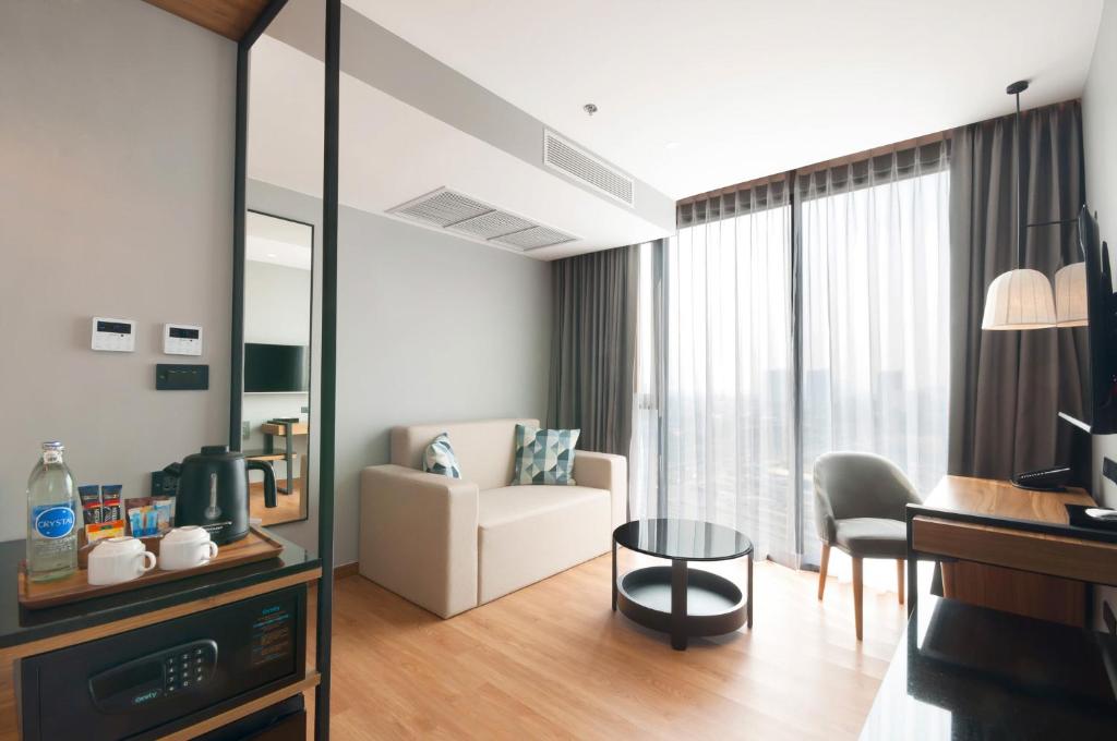 Junior Suite King Size Bed