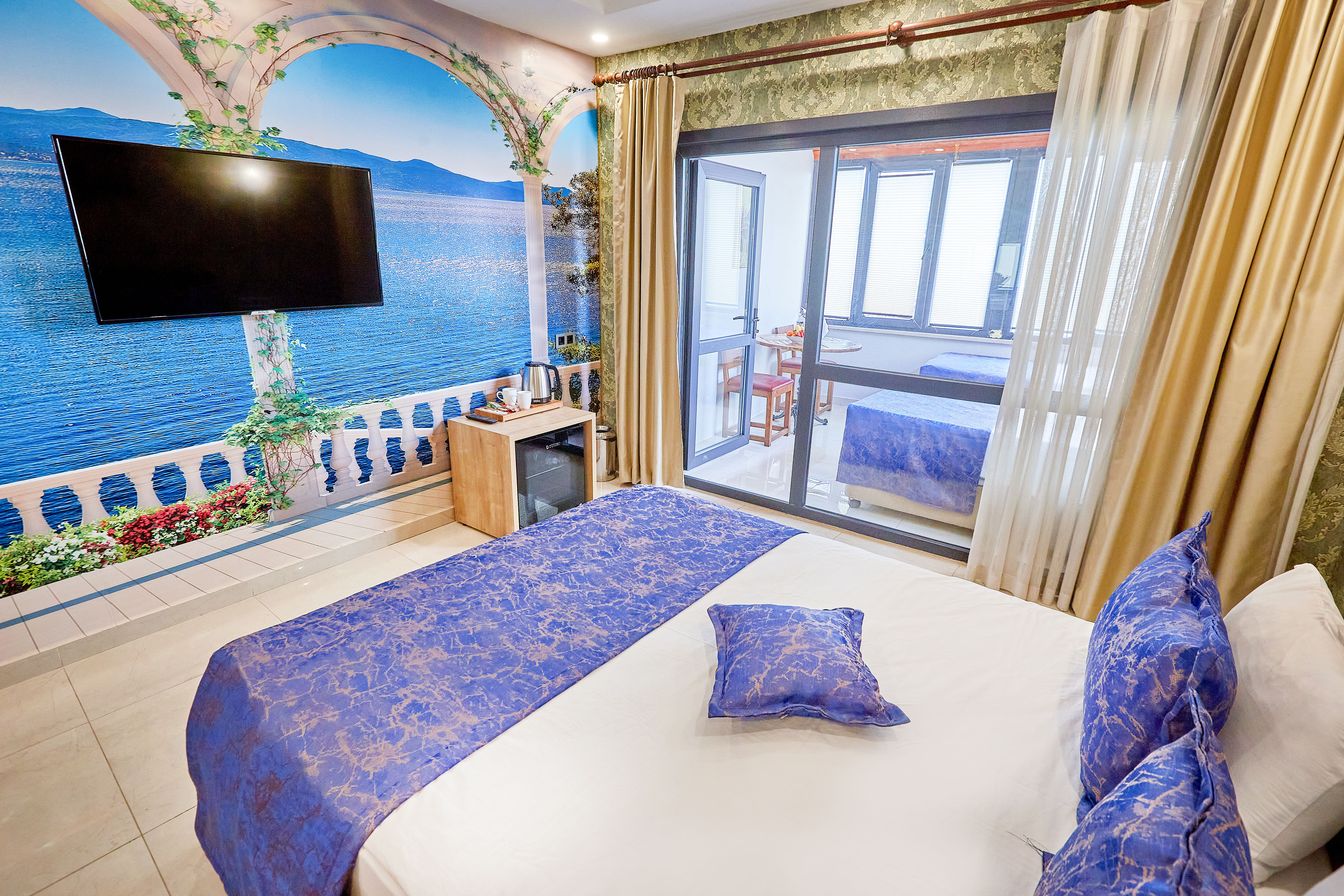 Family Room Standard