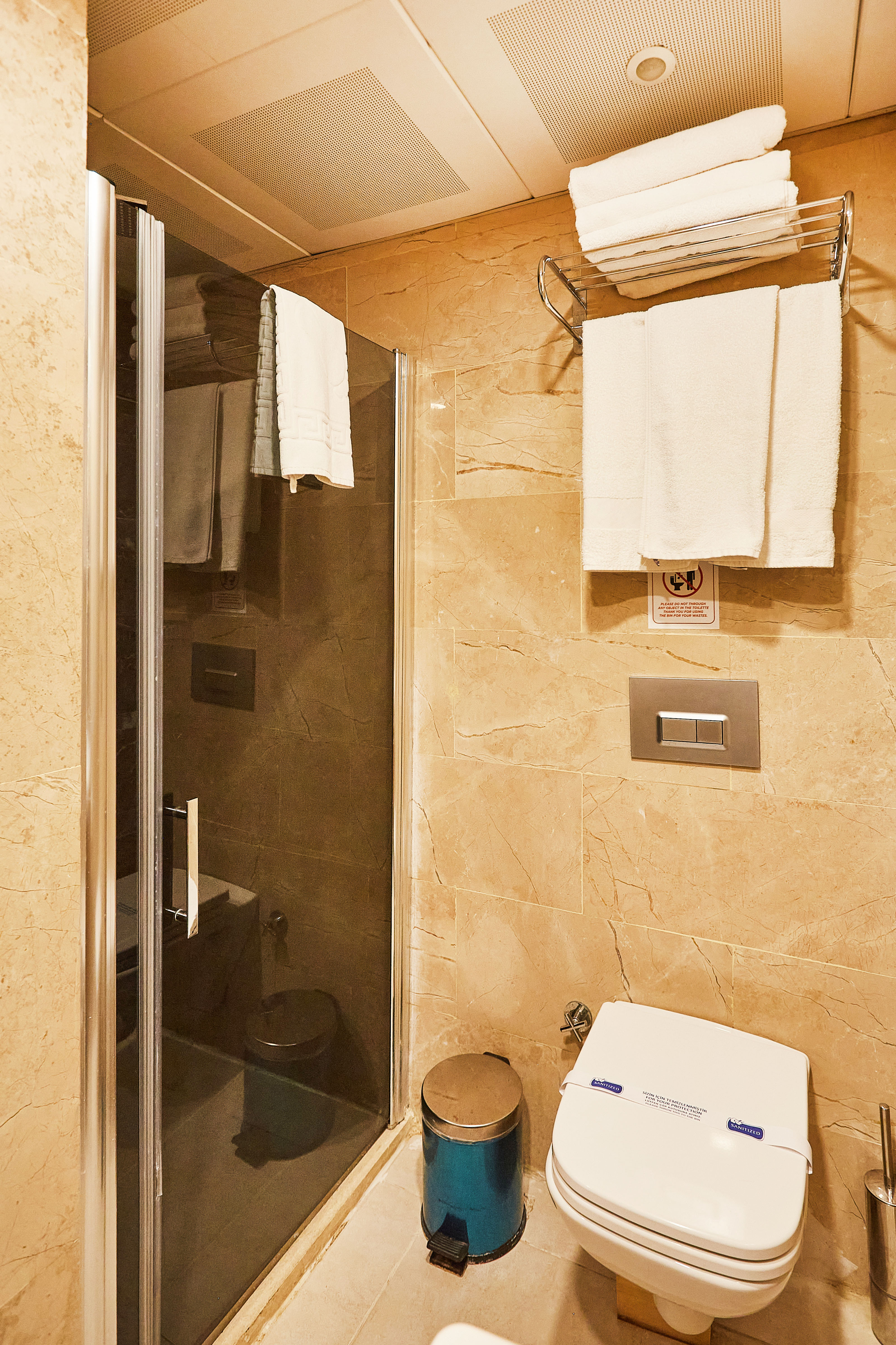 Double Classic Double Bed