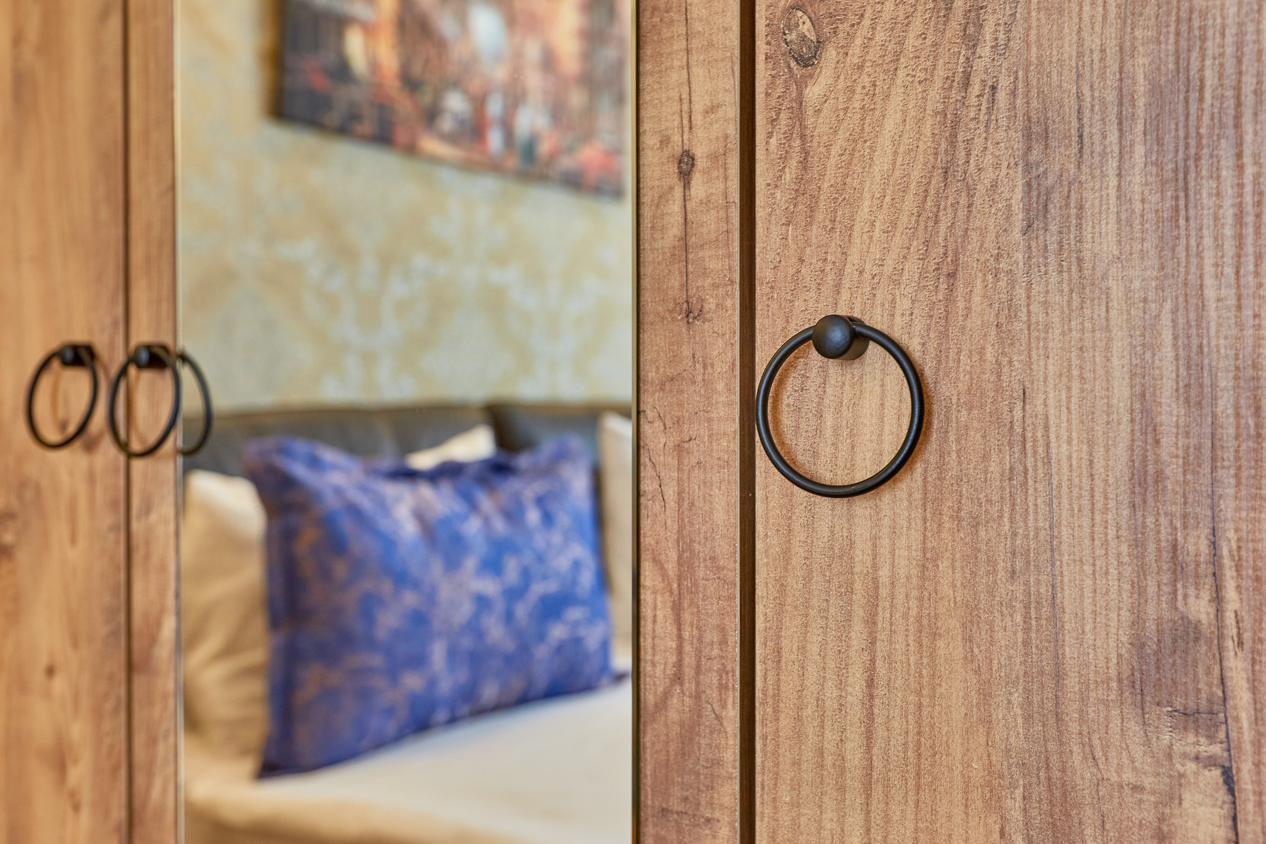 Double Classic Double Bed