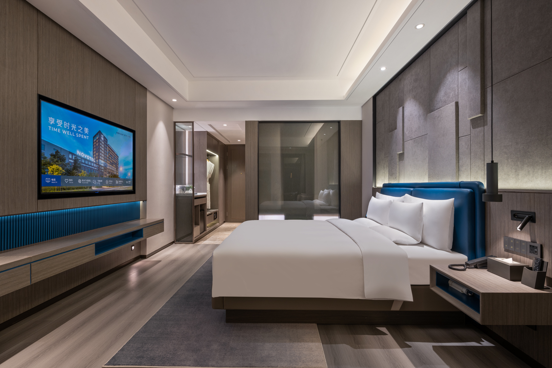 Double Superior King Bed