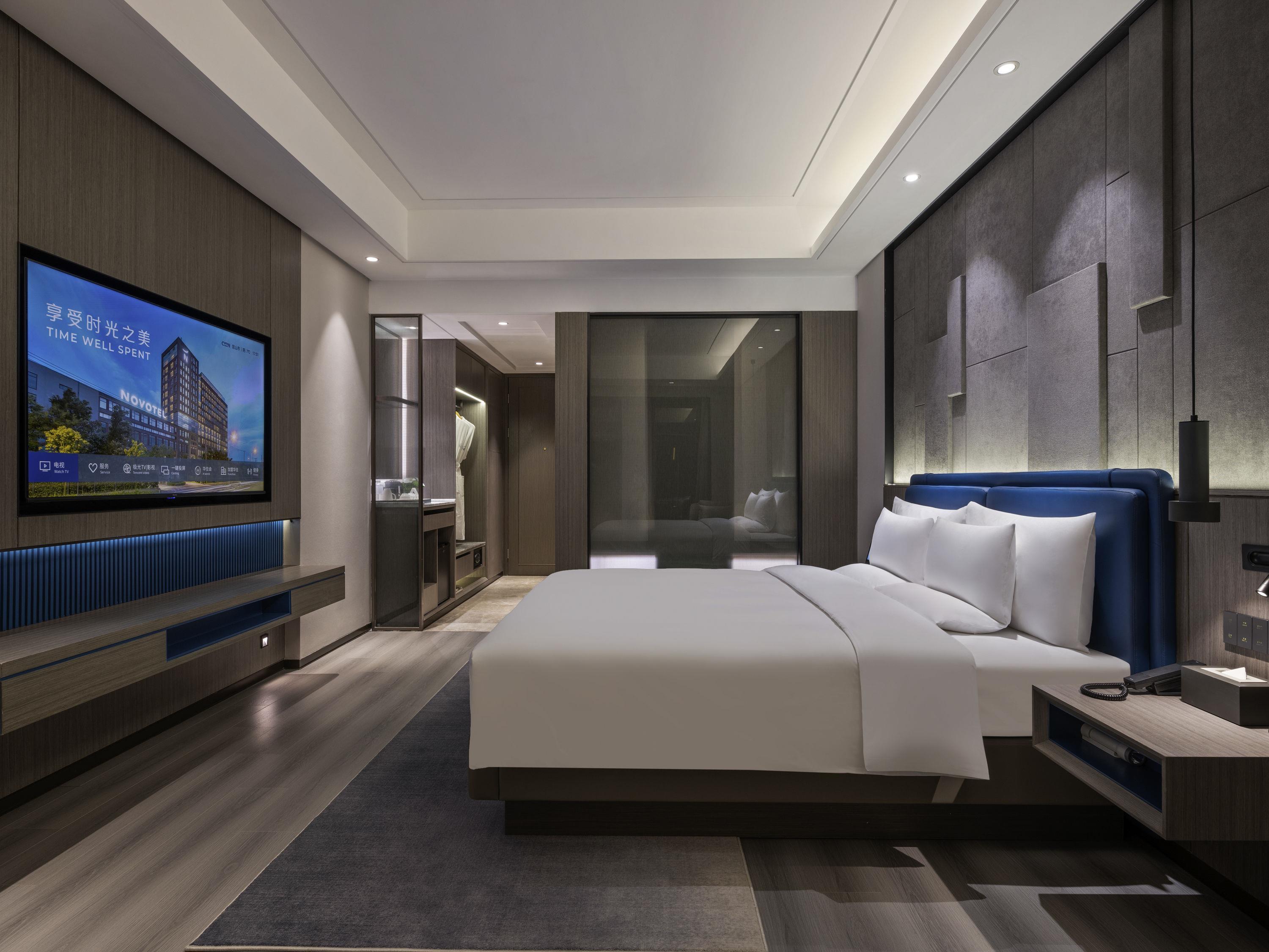 Double Superior King Bed