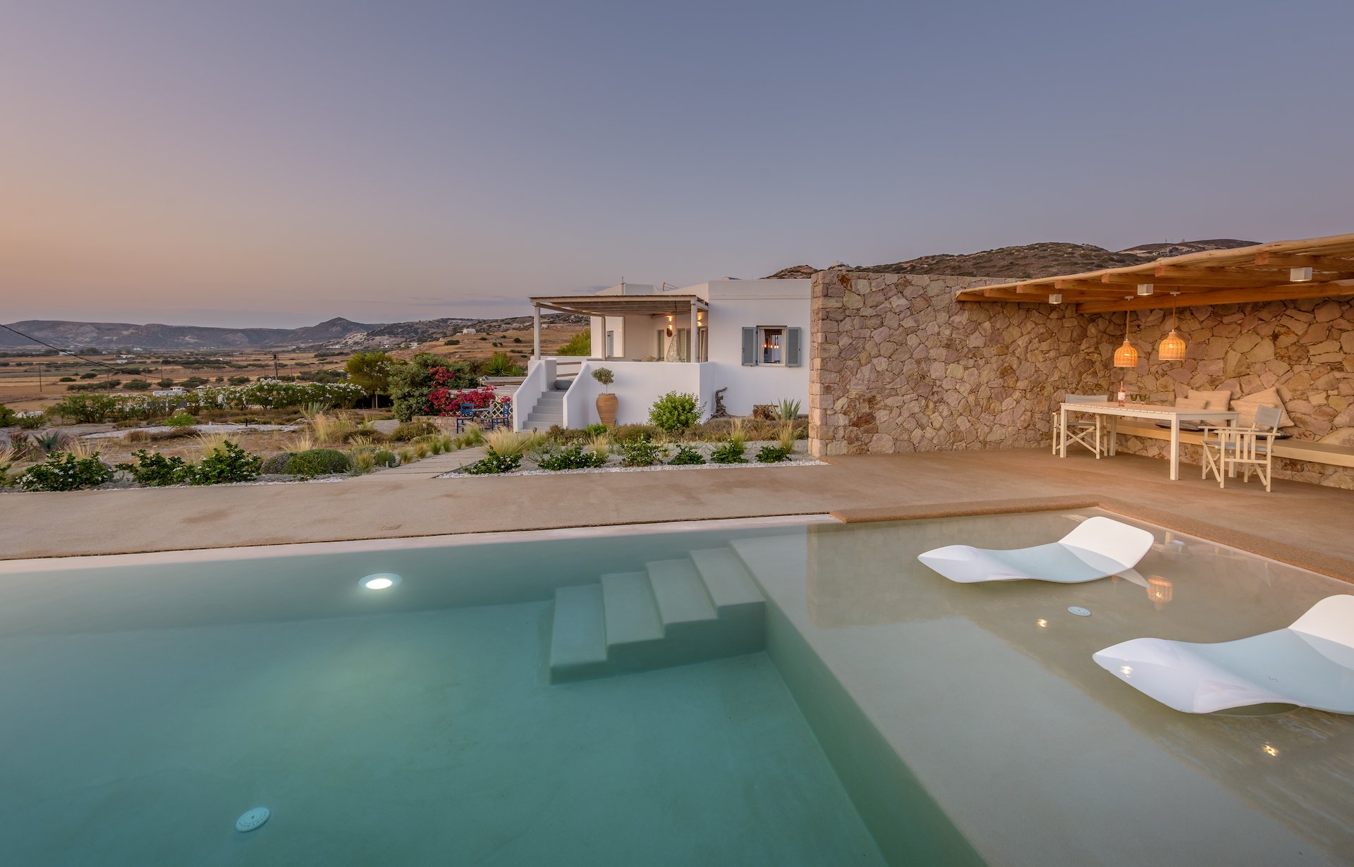 Villa Five Bedrooms with Private Pool
