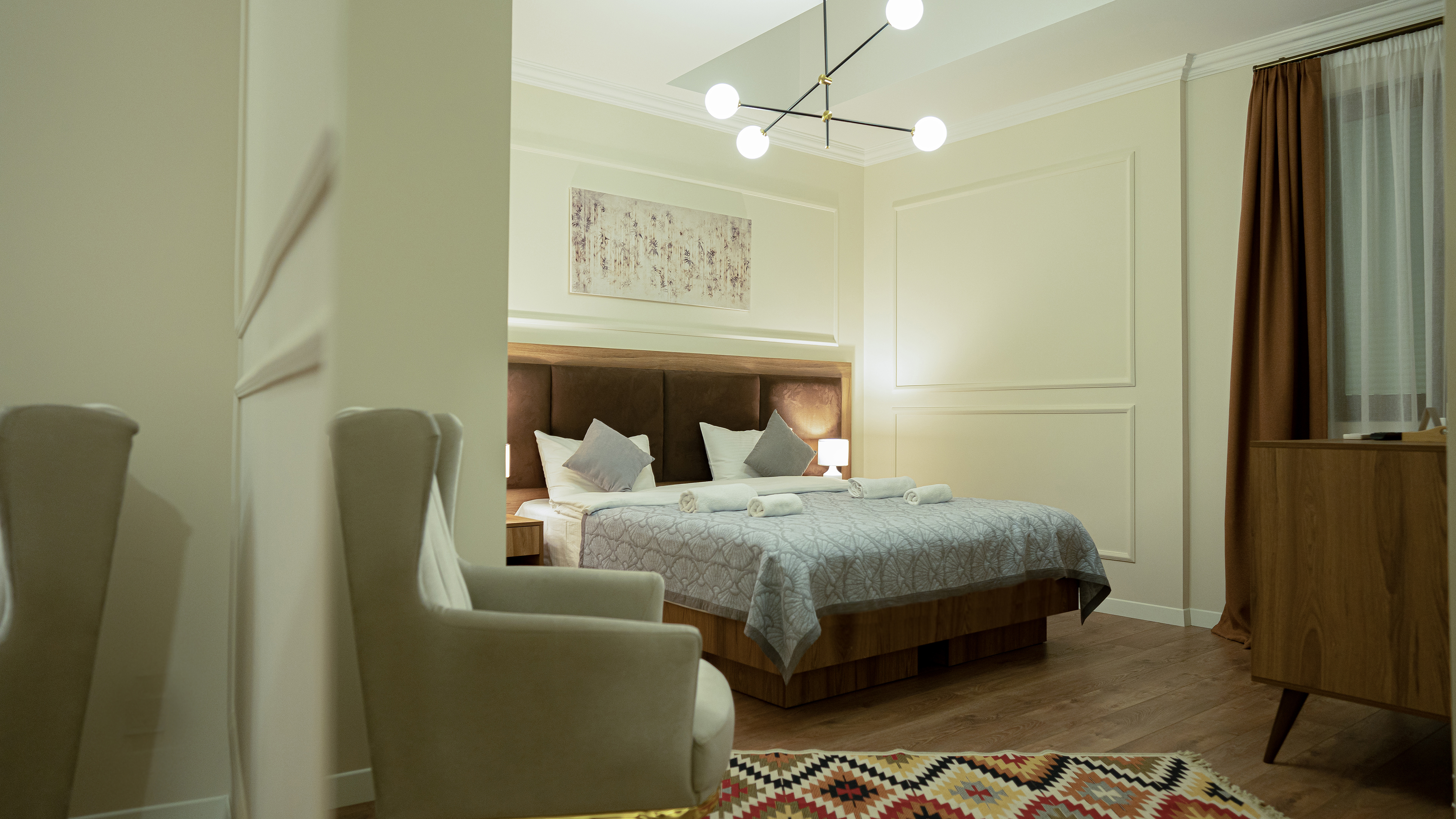 Double or Twin Standard