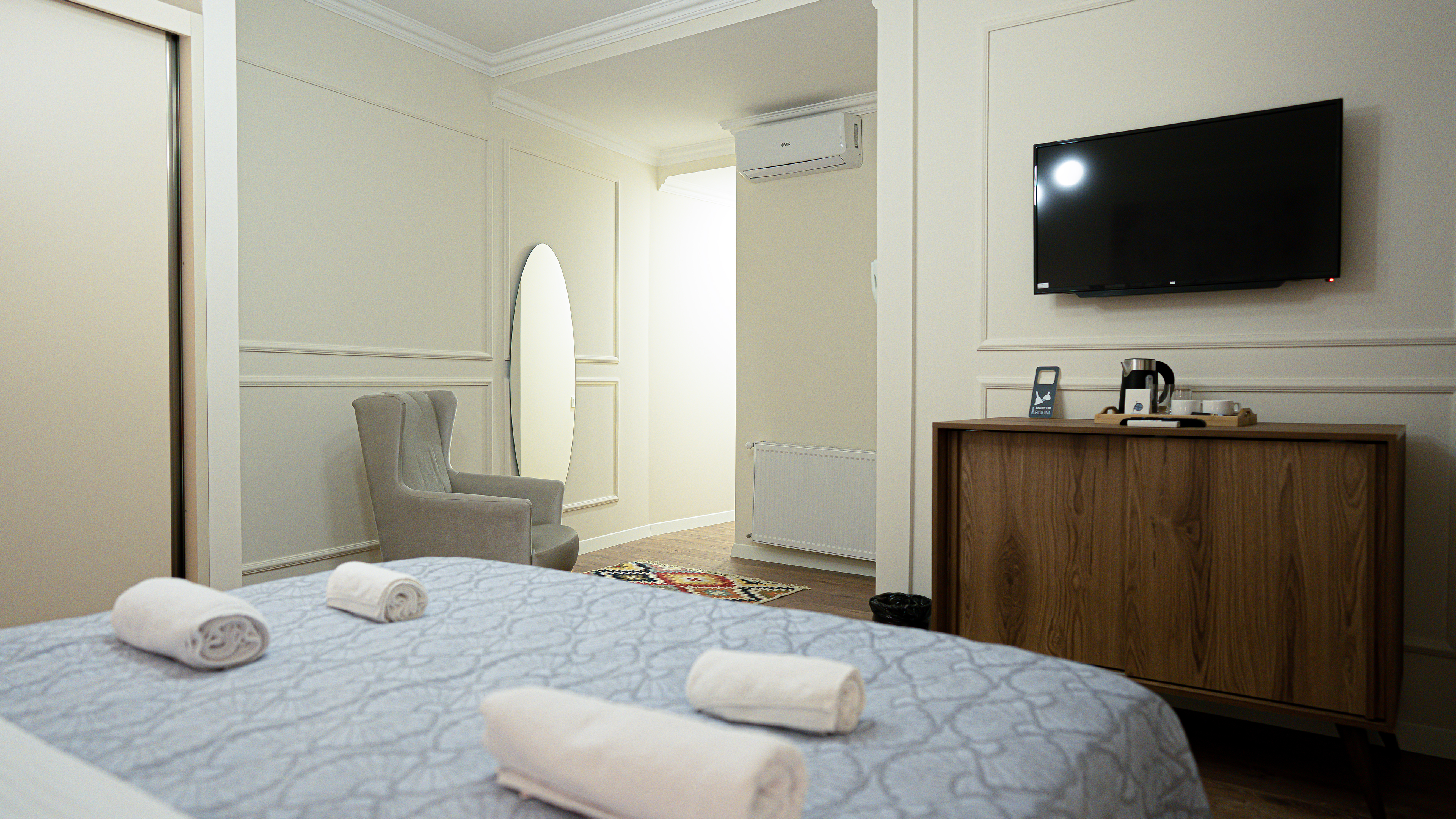 Double or Twin Standard