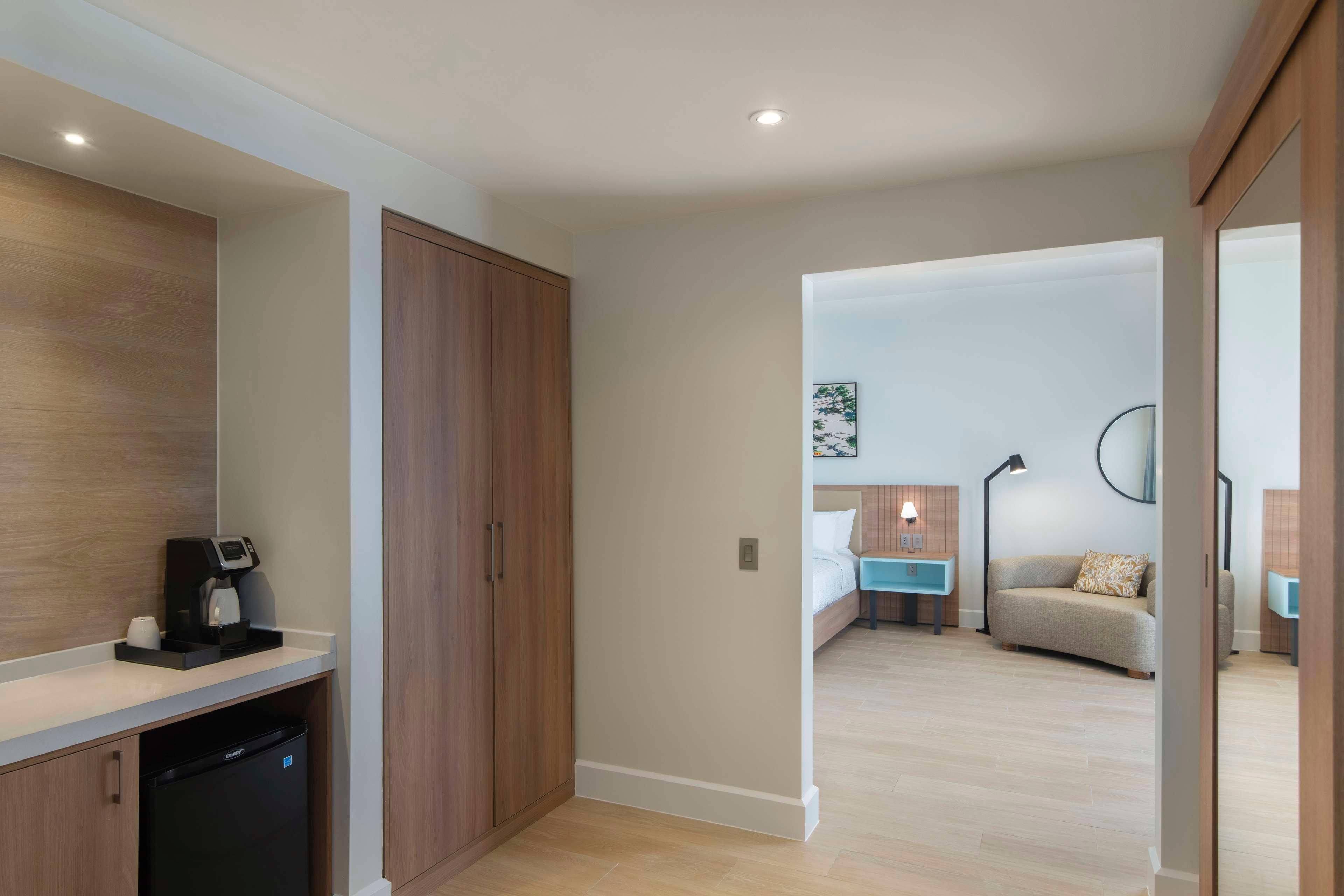 Double Accessible King Size Bed