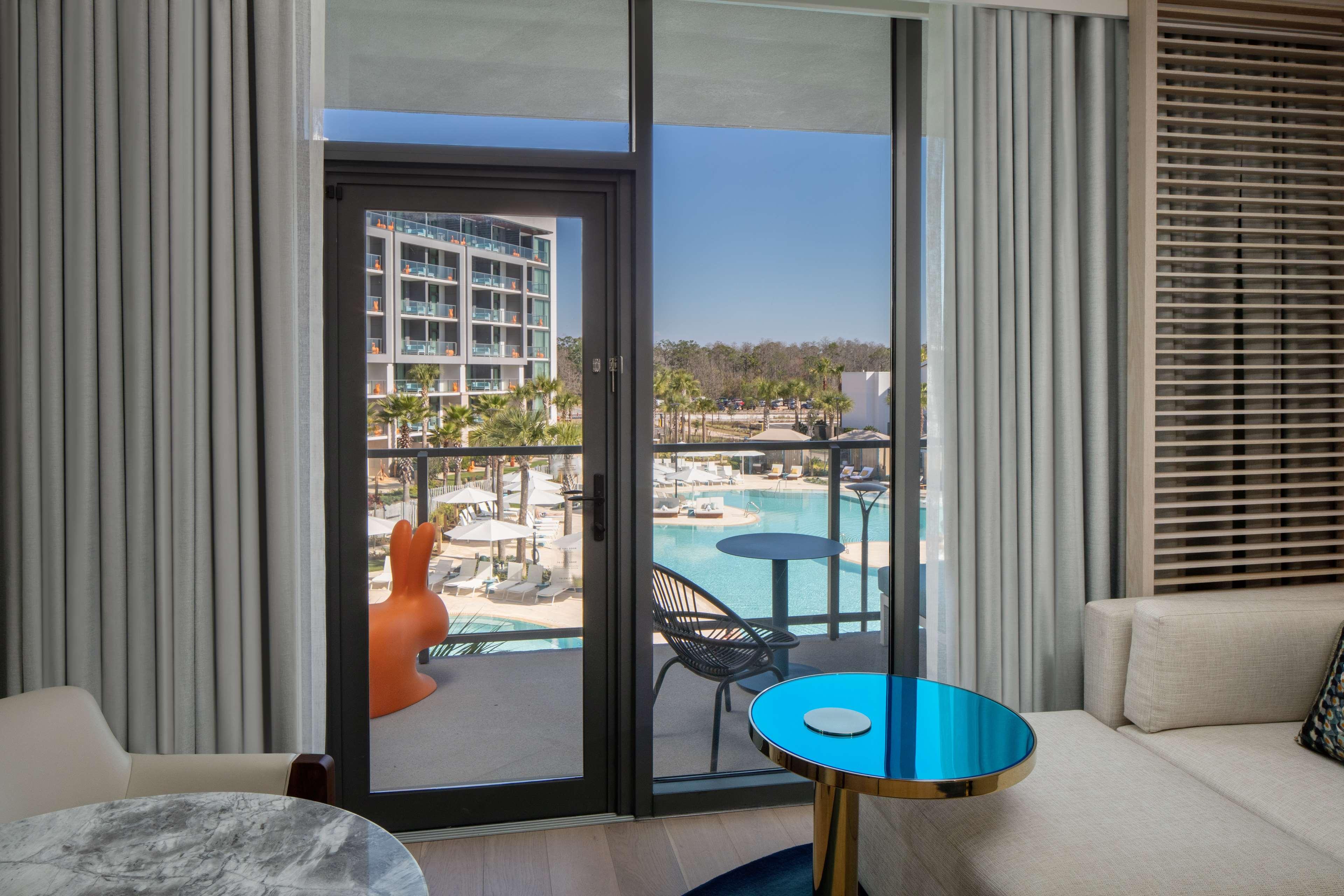 Room Guest Room King Bed