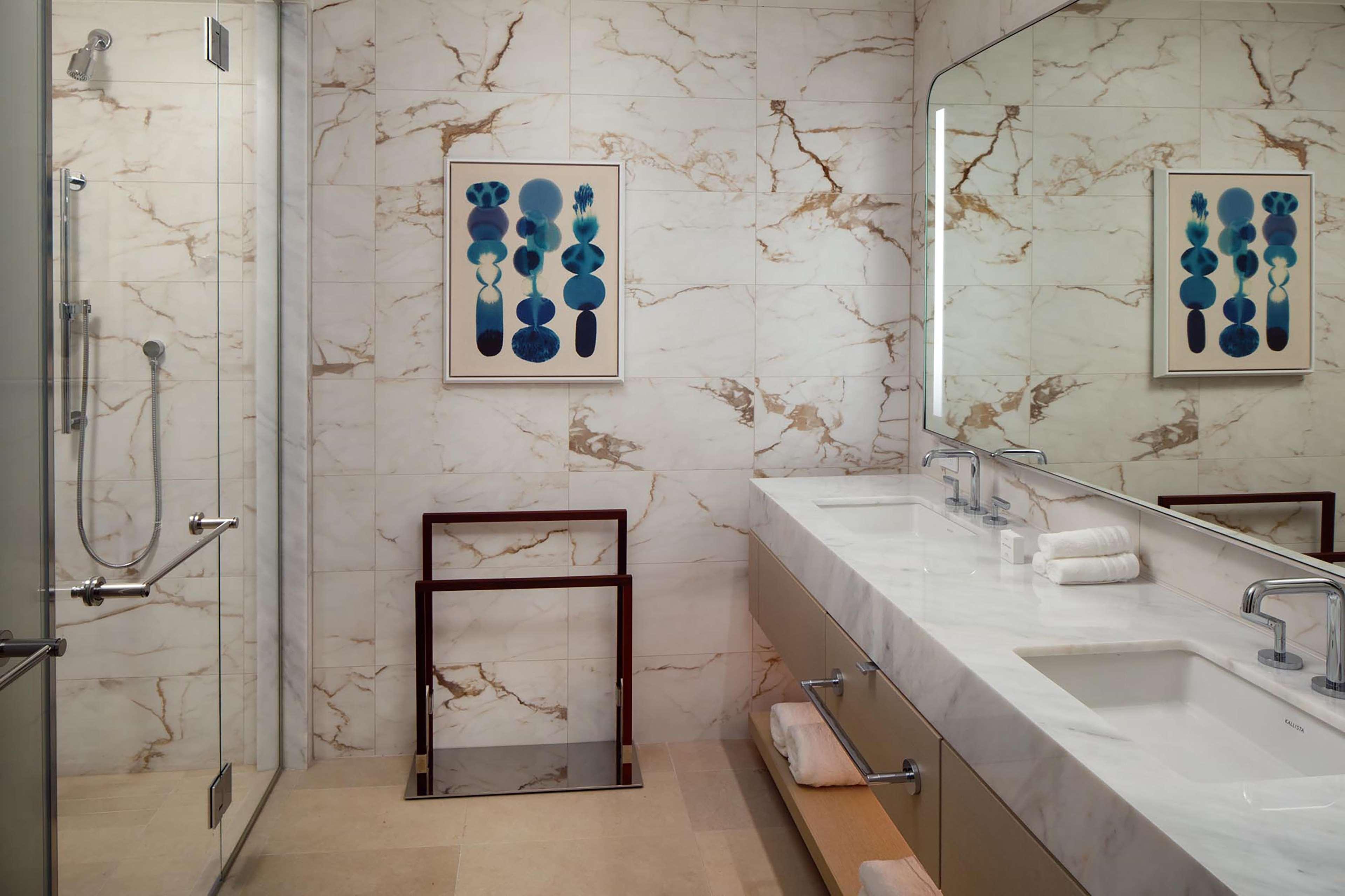 Room Deluxe Guest Room