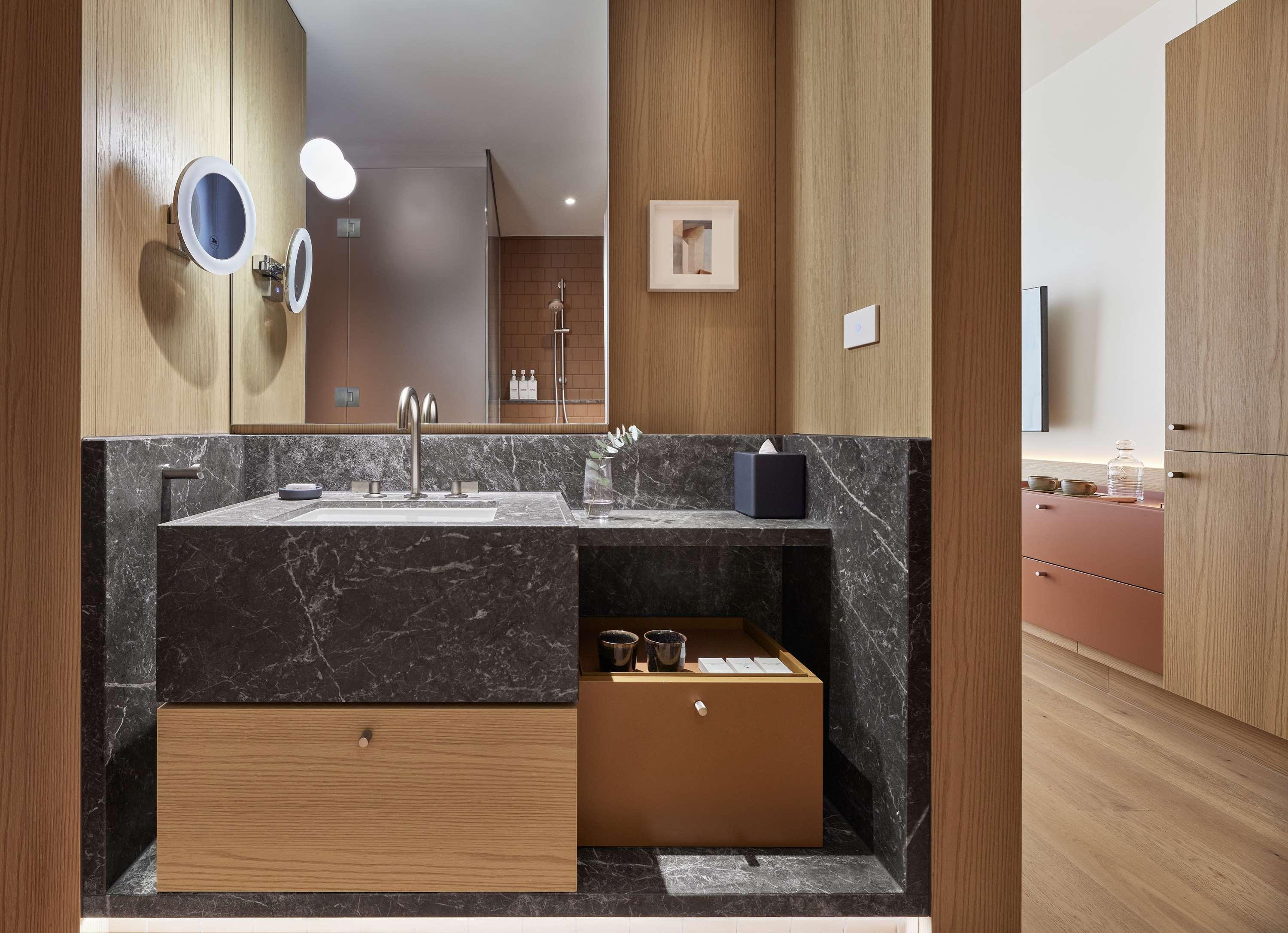 Double King Size Bed