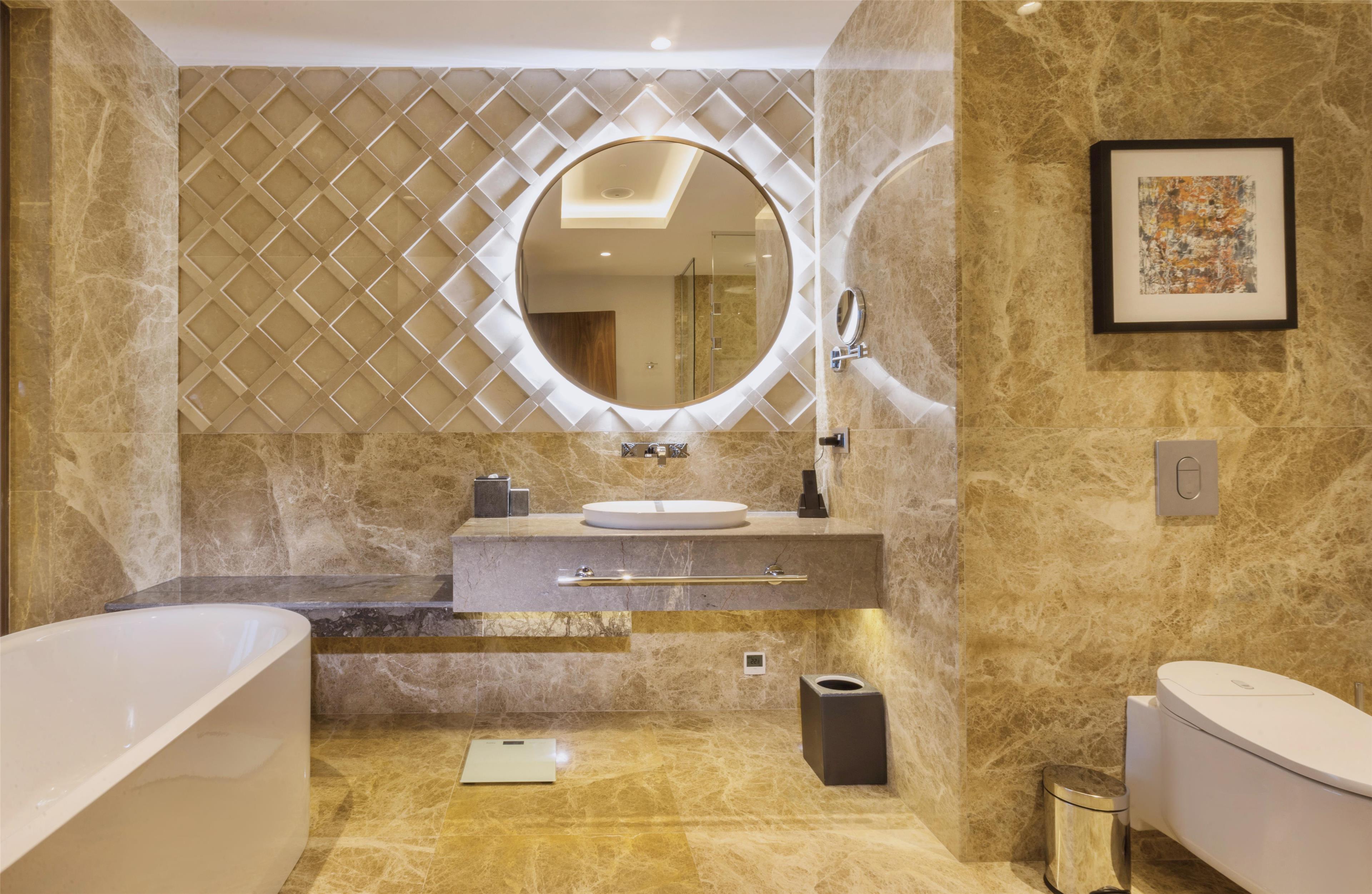 Suite Deluxe with Views