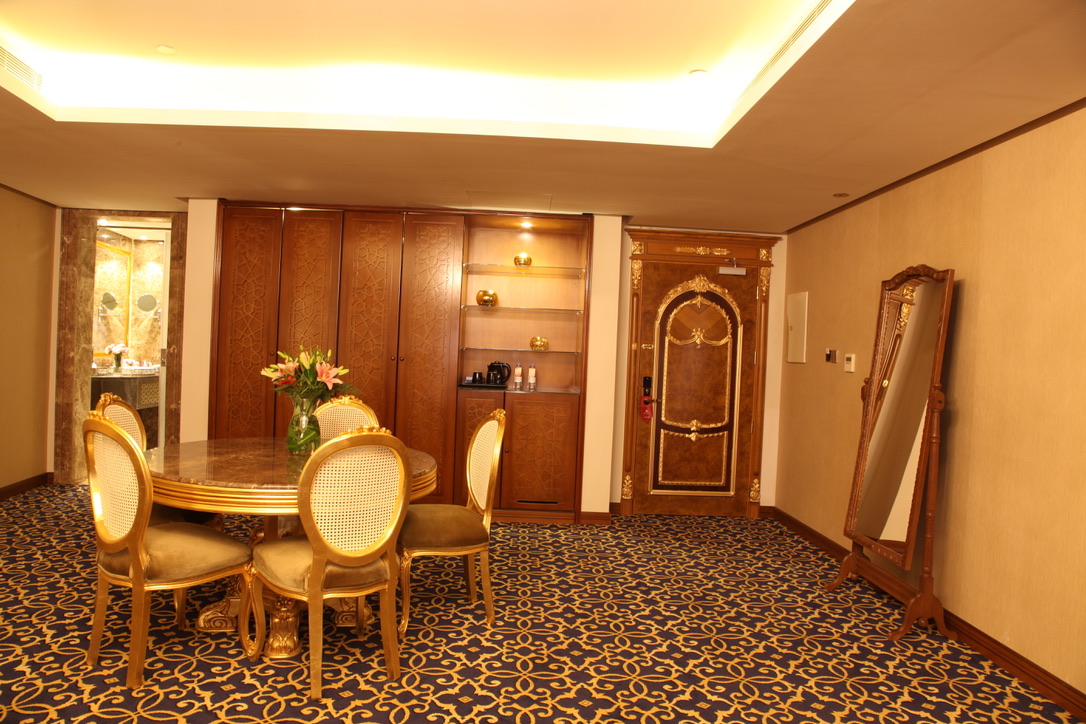 Double Deluxe Premium