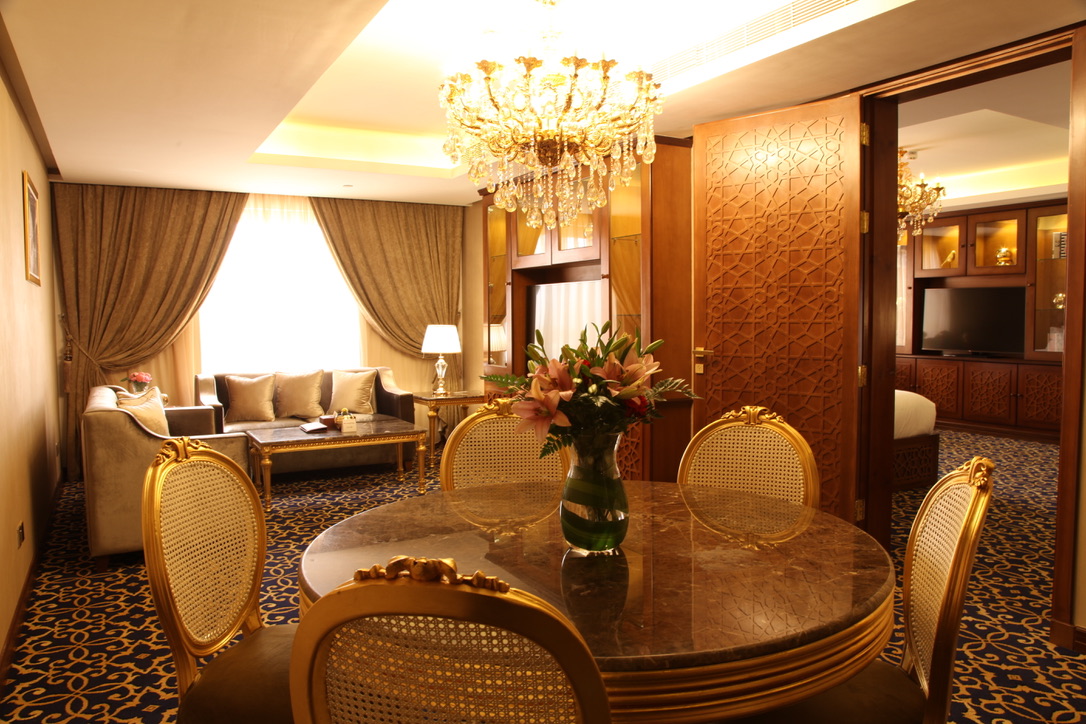 Double Deluxe Premium