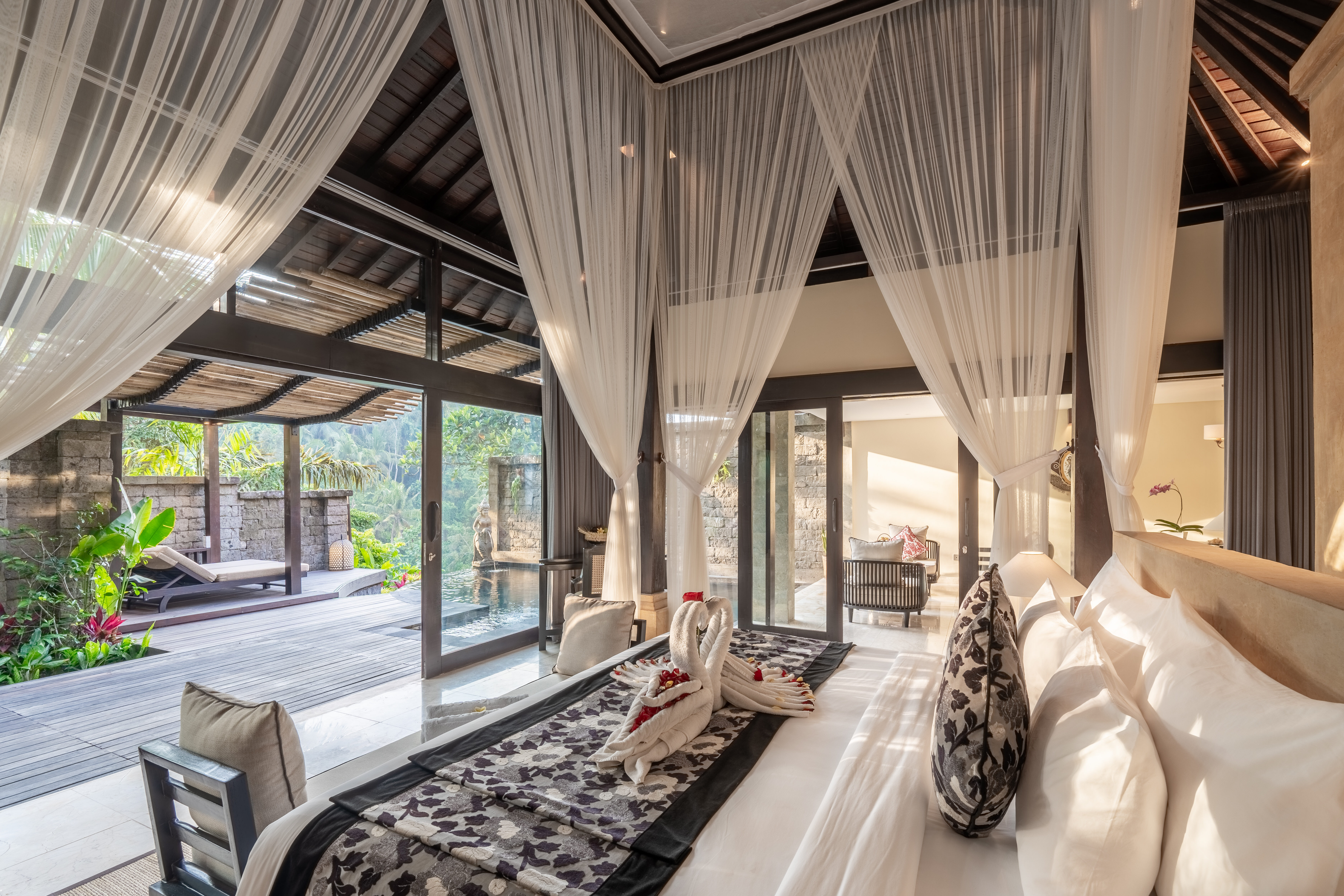 Villa Premier King Bed