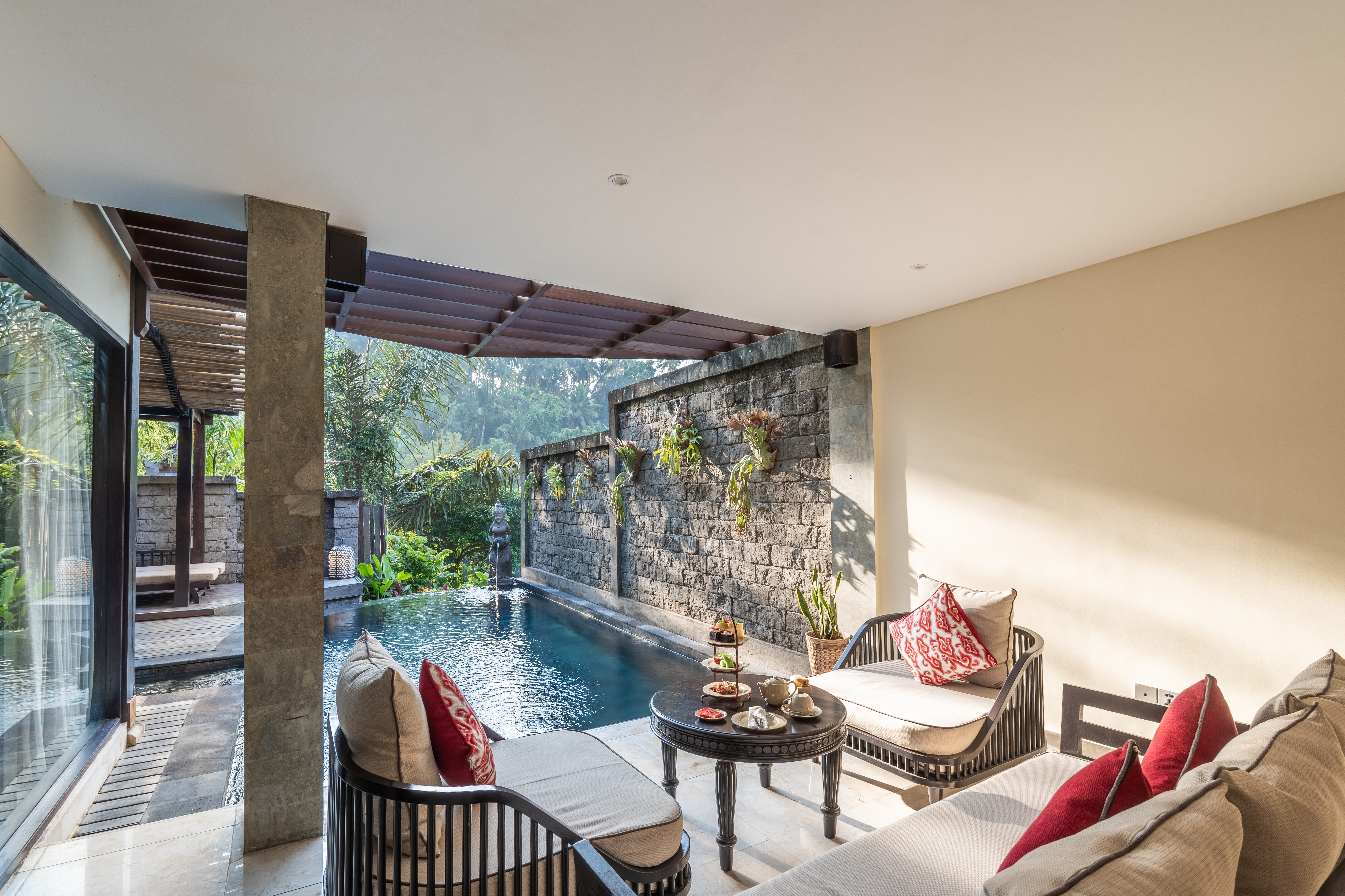 Villa Premier King Bed