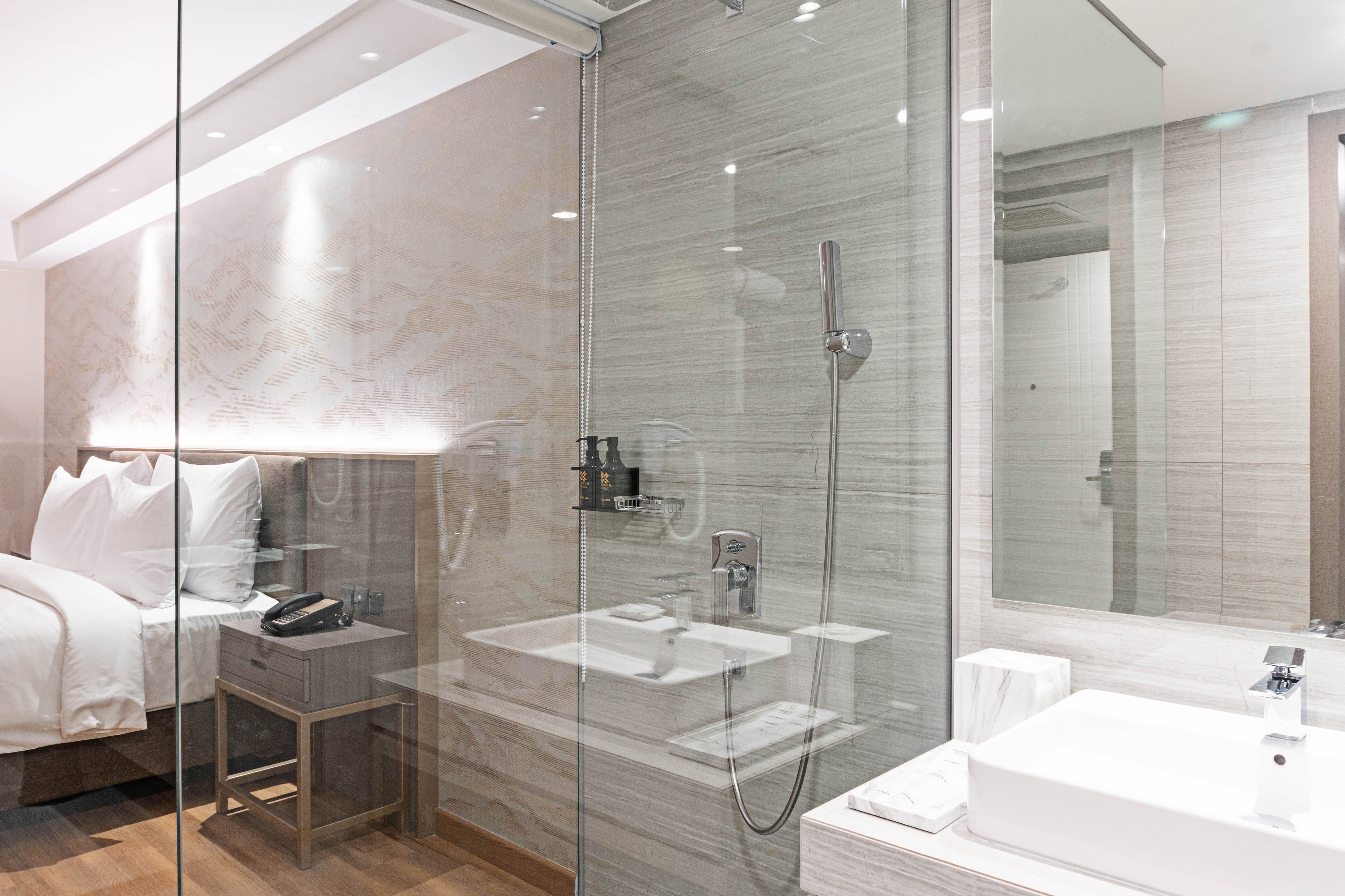 Twin Deluxe One Bedroom