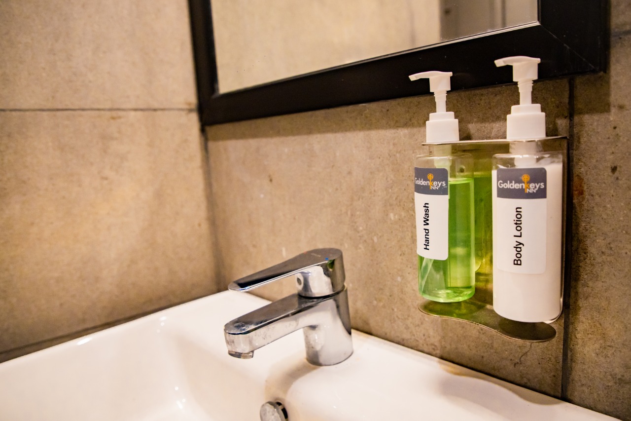 Double Queen Size Bed