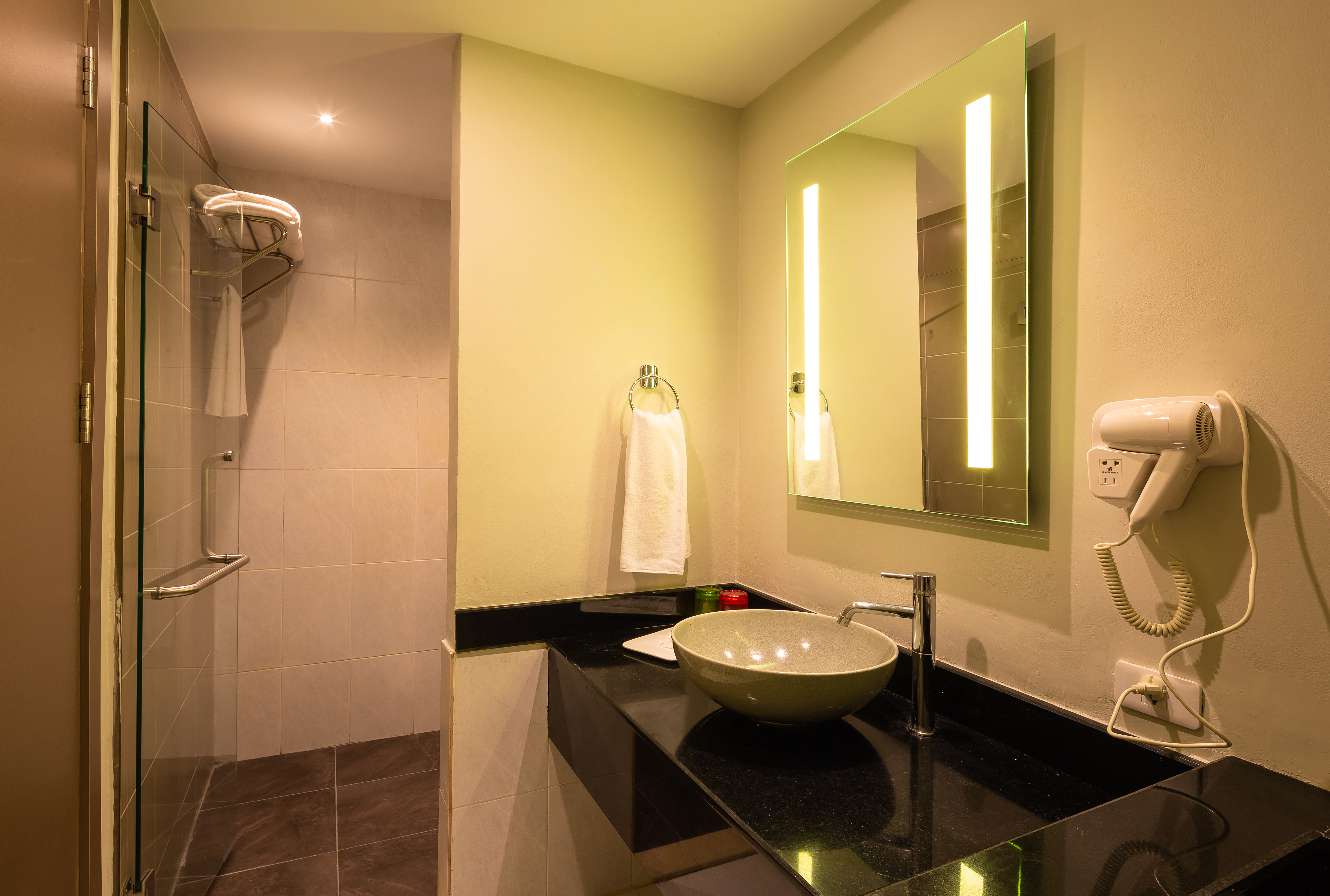 Family Room Deluxe Two Bedroom