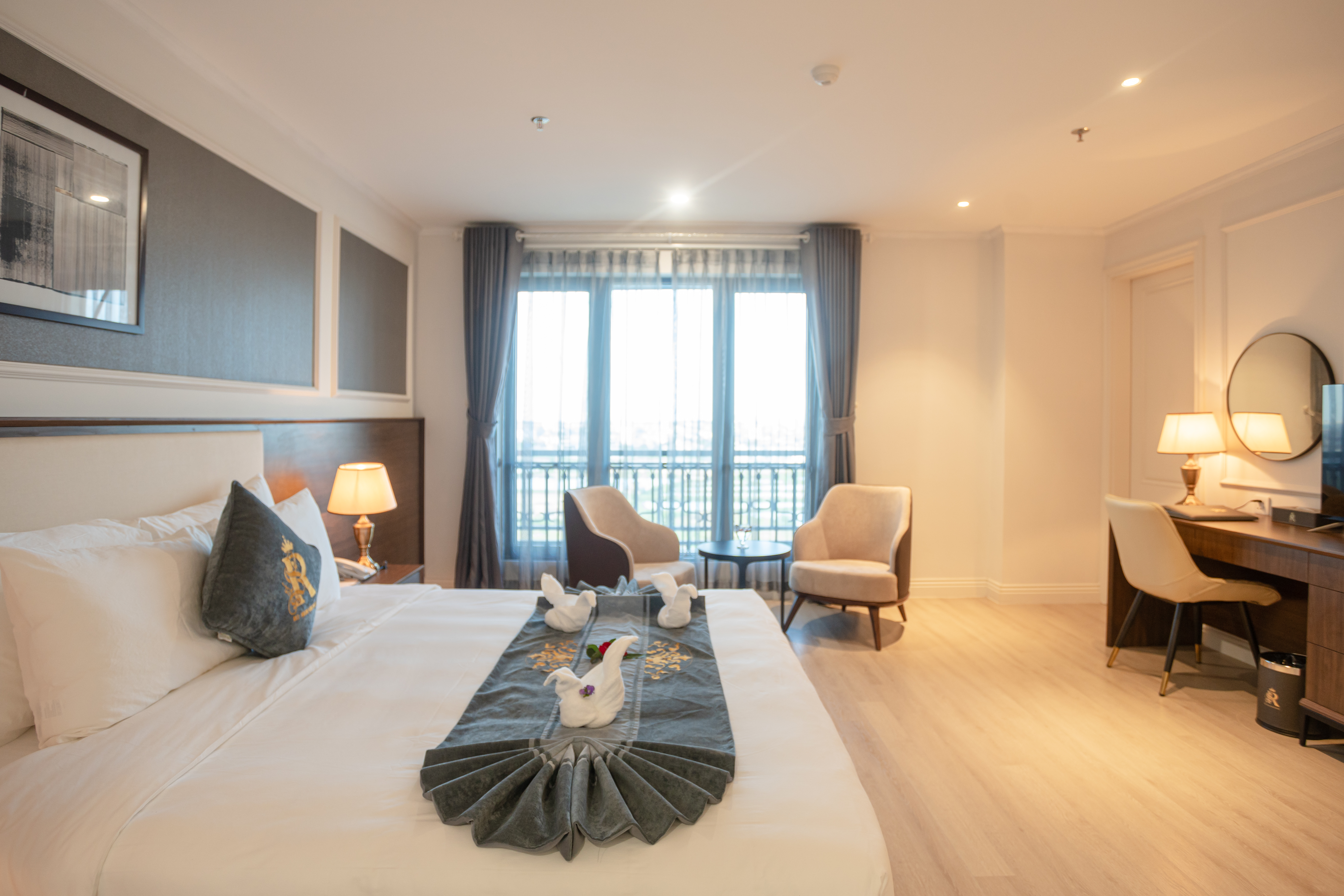 Double Superior King Bed