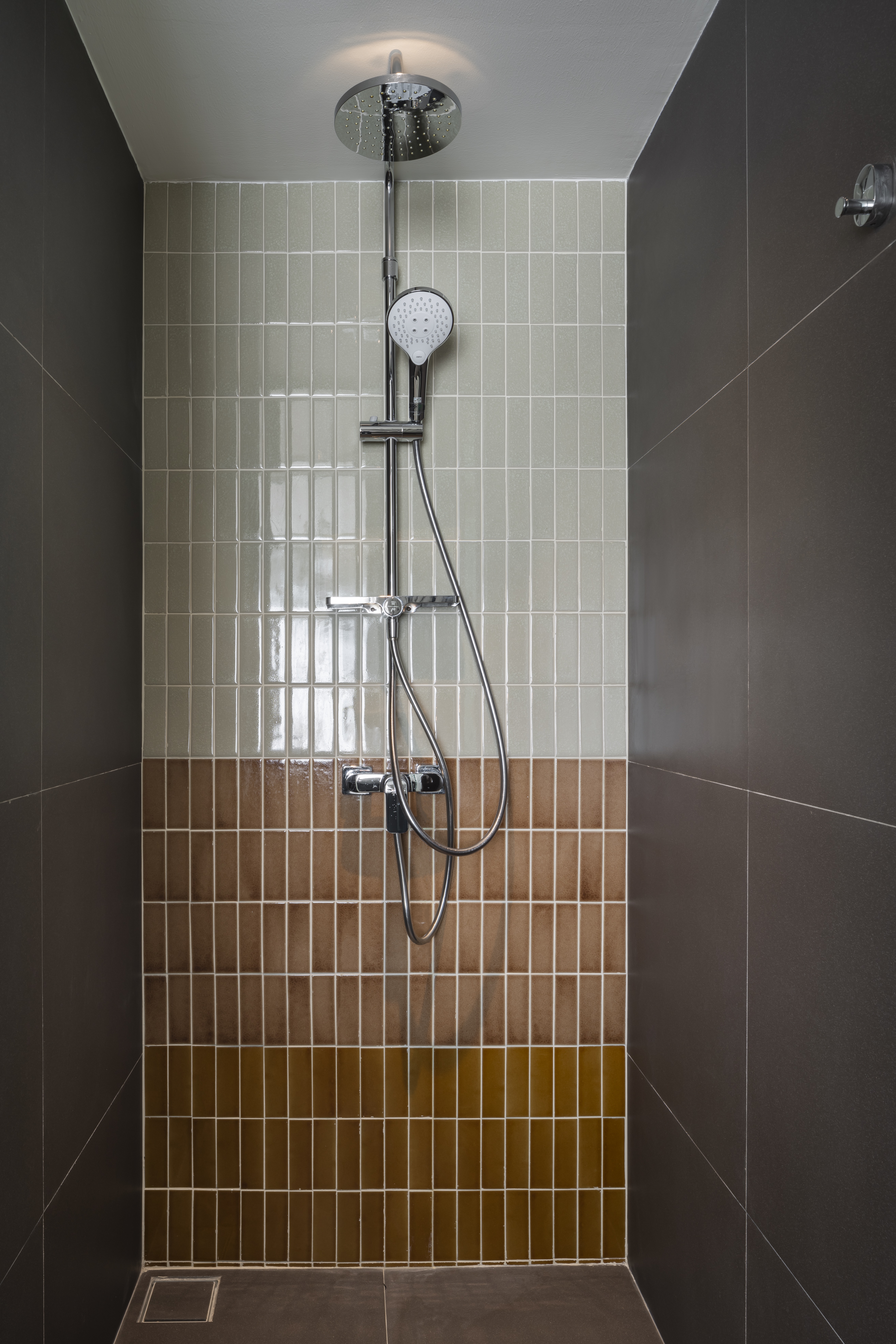 Double Deluxe One Bed