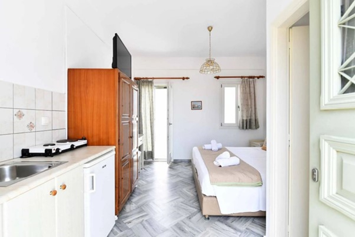 Studio Side Sea View