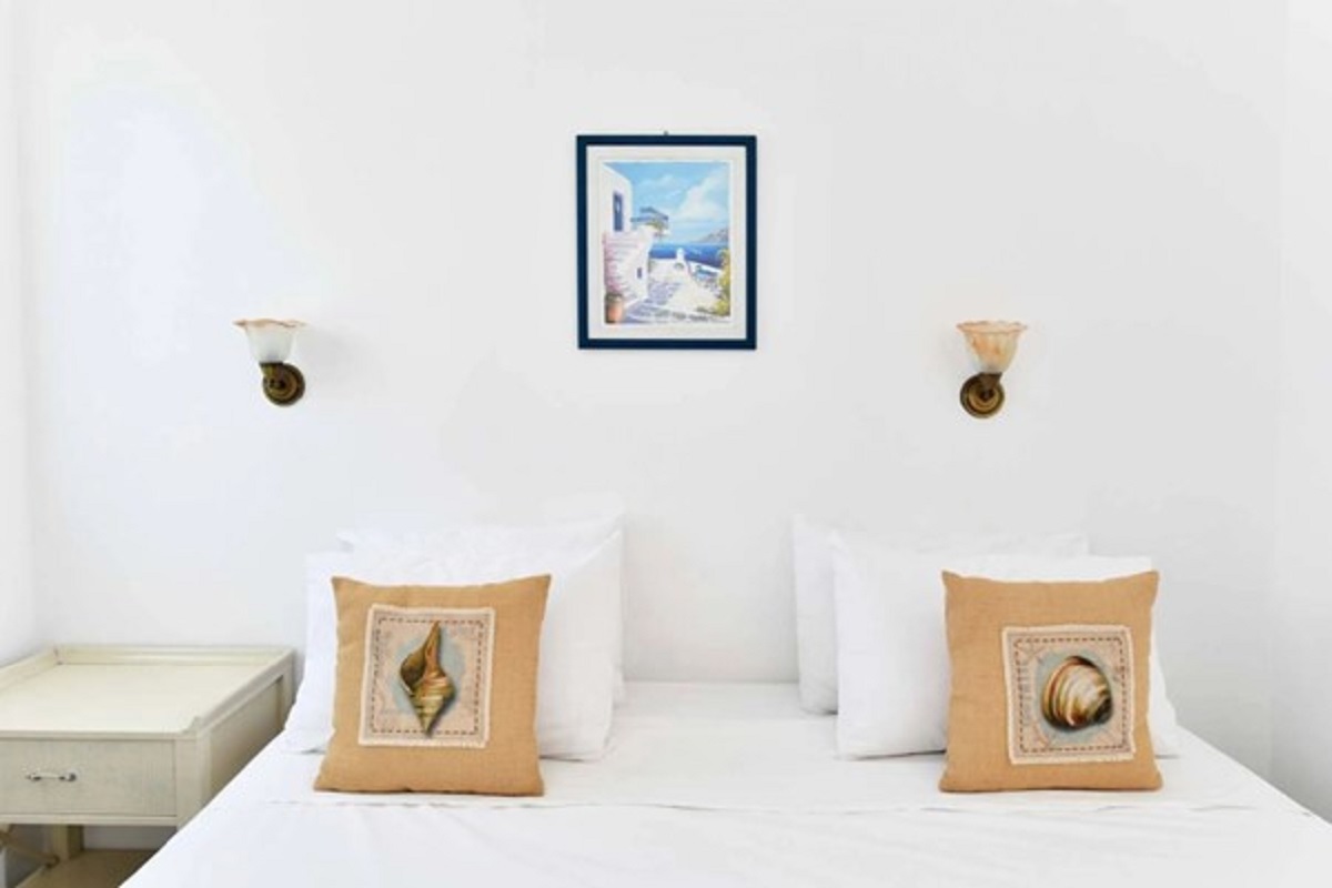 Studio Side Sea View